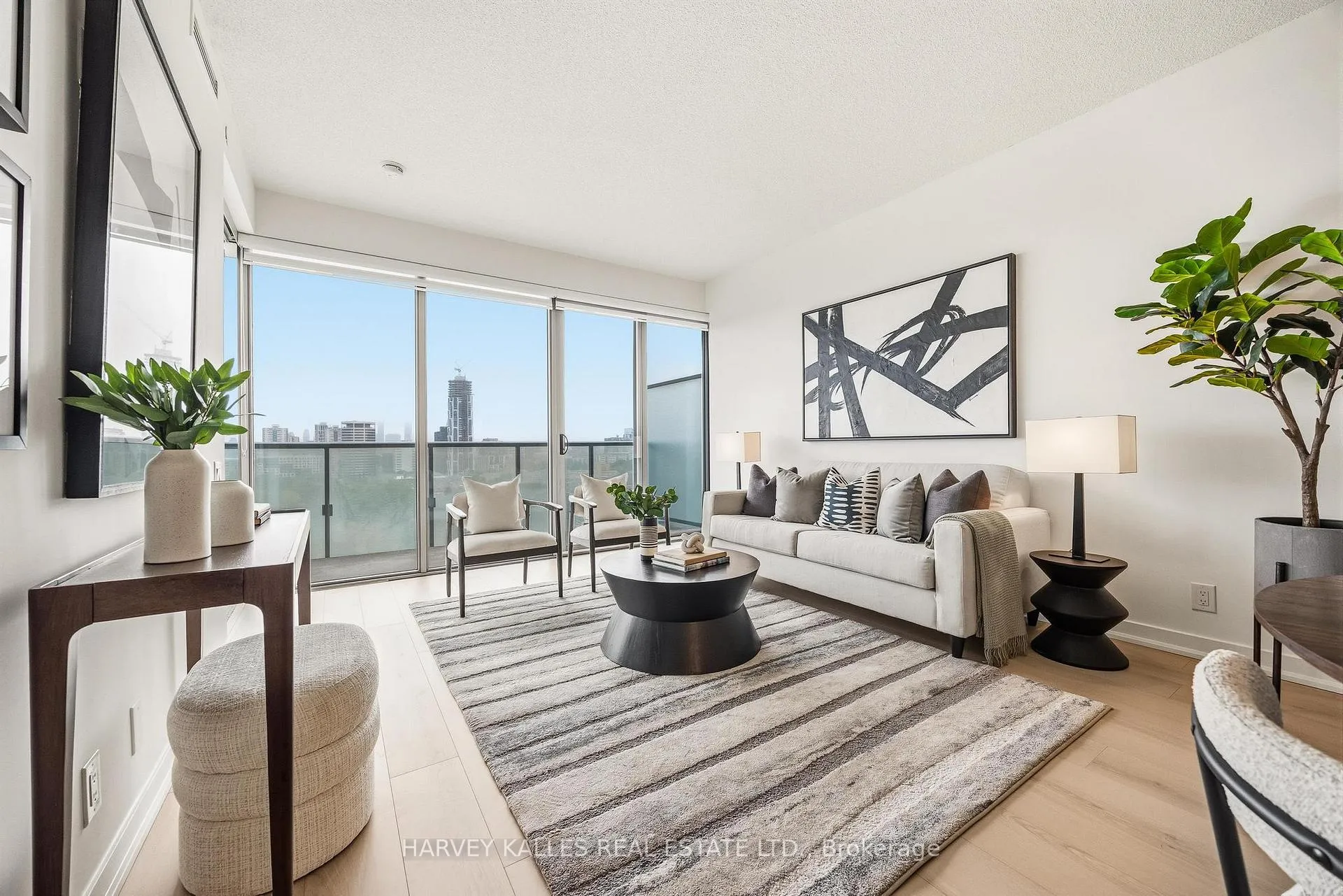 Photo 11 of Unit 1501, 1815 Yonge Street, Toronto, Mount Pleasant East — HOMEH