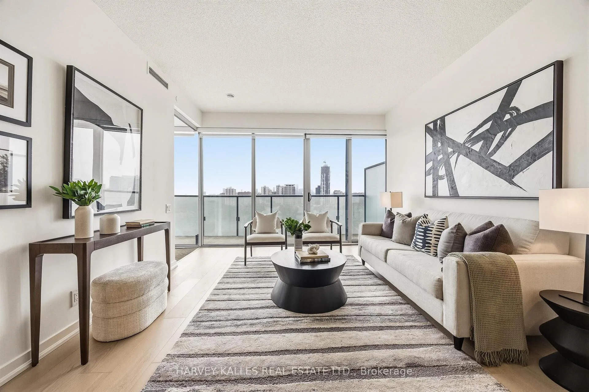 Photo 12 of Unit 1501, 1815 Yonge Street, Toronto, Mount Pleasant East — HOMEH