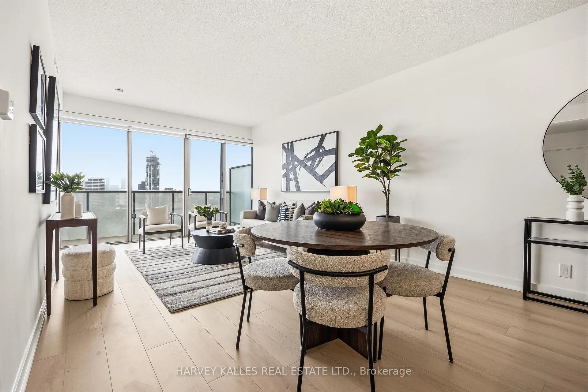 Photo 14 of Unit 1501, 1815 Yonge Street, Toronto, Mount Pleasant East — HOMEH