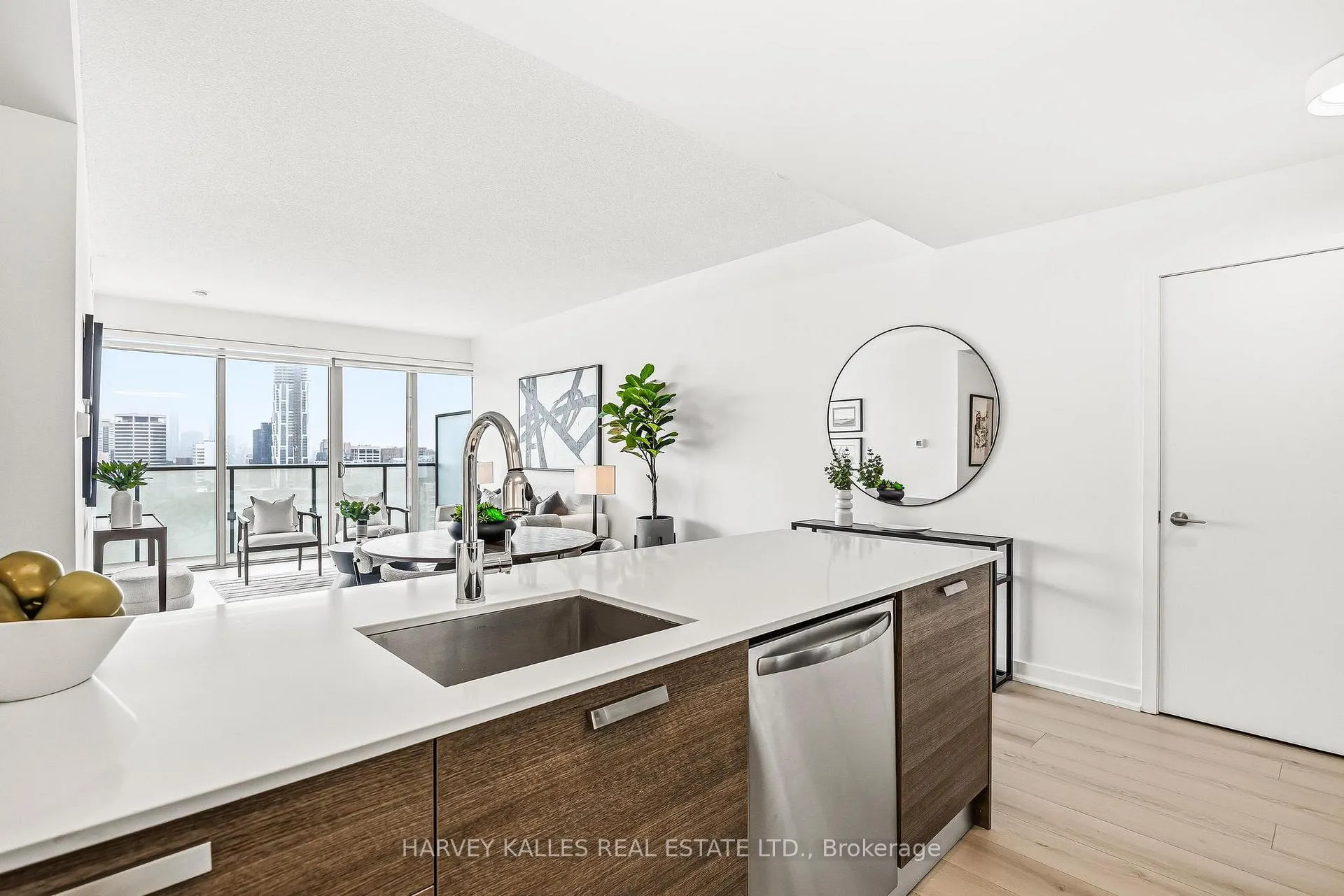 Photo 30 of Unit 1501, 1815 Yonge Street, Toronto, Mount Pleasant East — HOMEH
