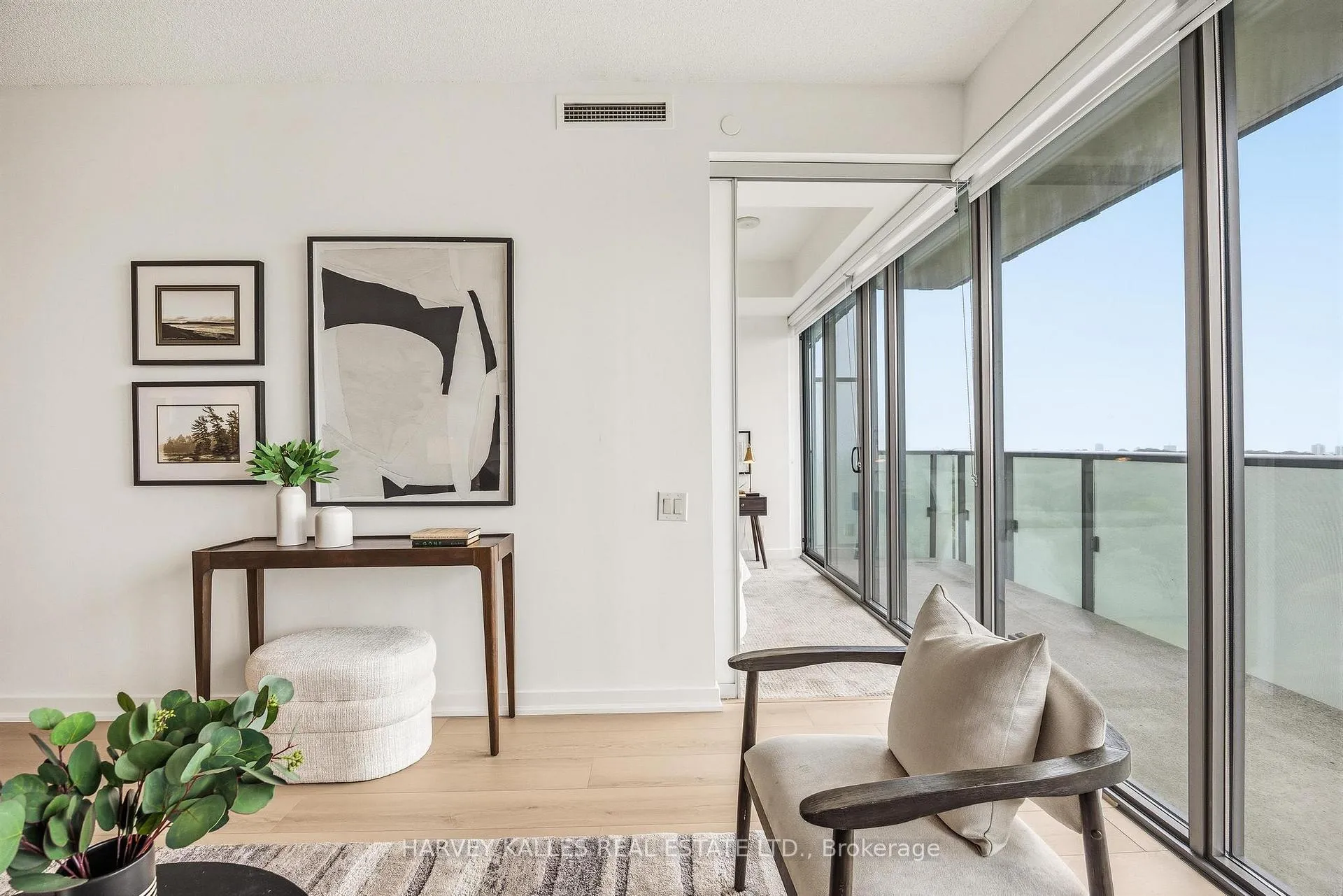 Photo 31 of Unit 1501, 1815 Yonge Street, Toronto, Mount Pleasant East — HOMEH