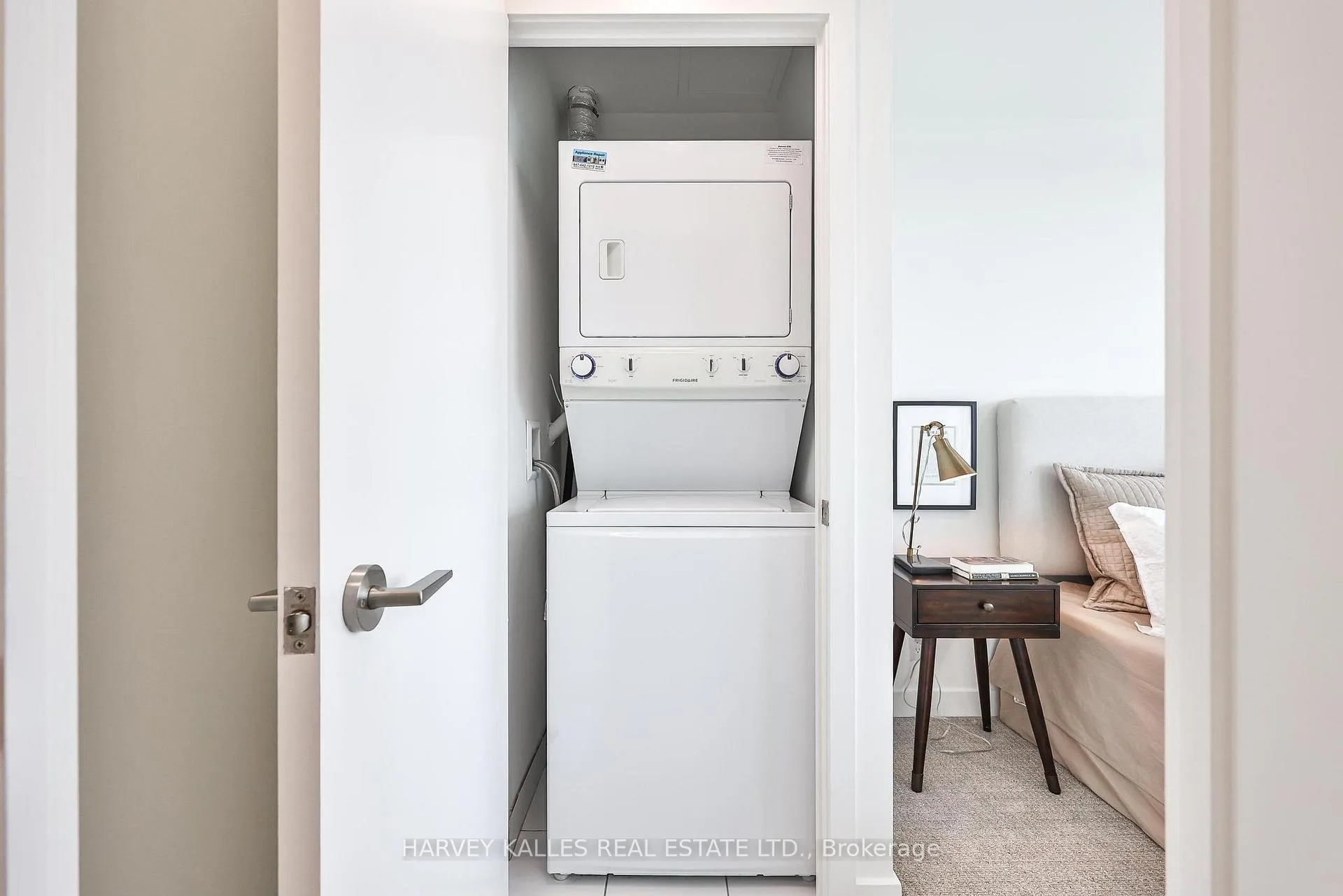 Photo 39 of Unit 1501, 1815 Yonge Street, Toronto, Mount Pleasant East — HOMEH