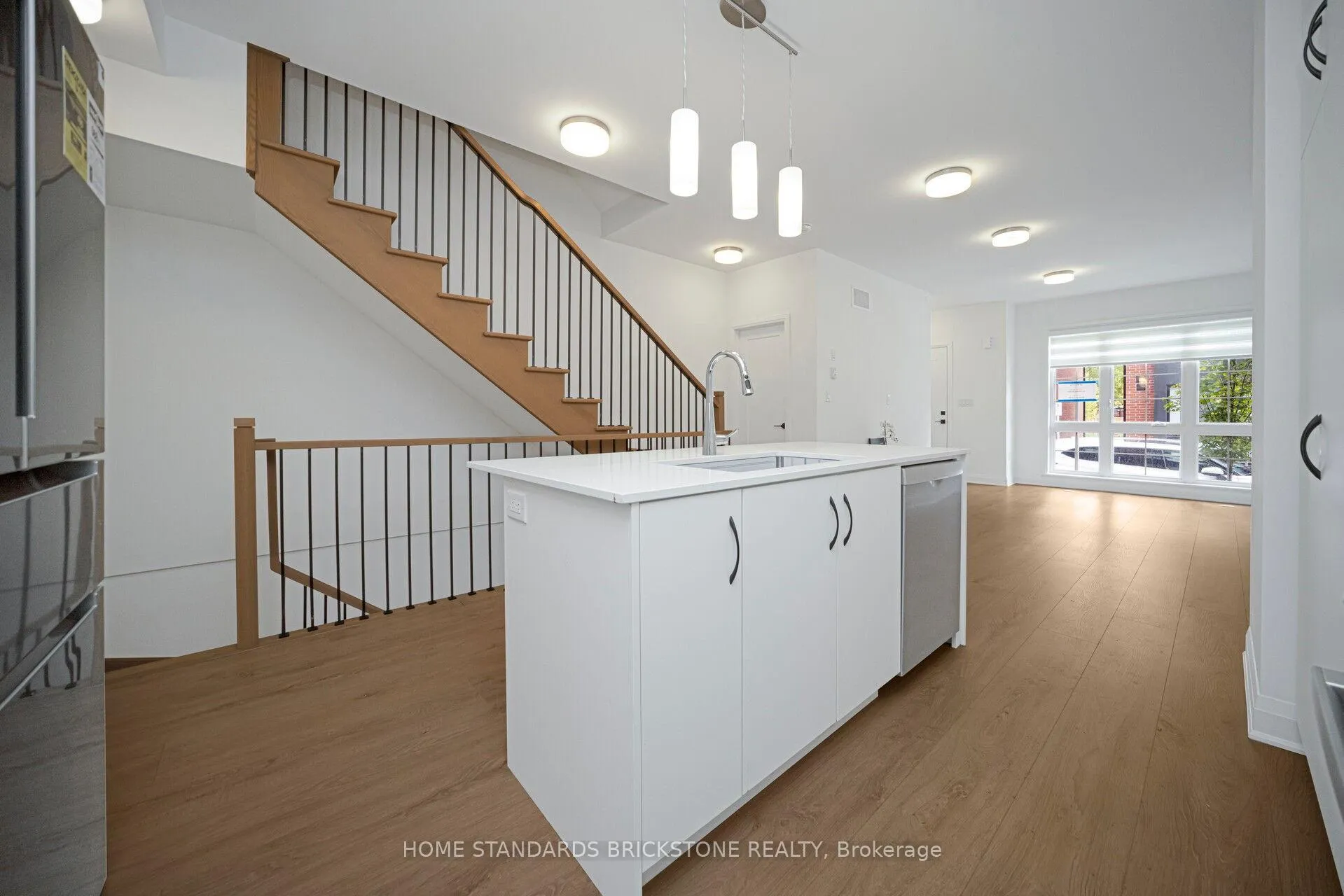 Photo 14 of 22 Chesley Street, Vaughan, Uplands — HOMEH