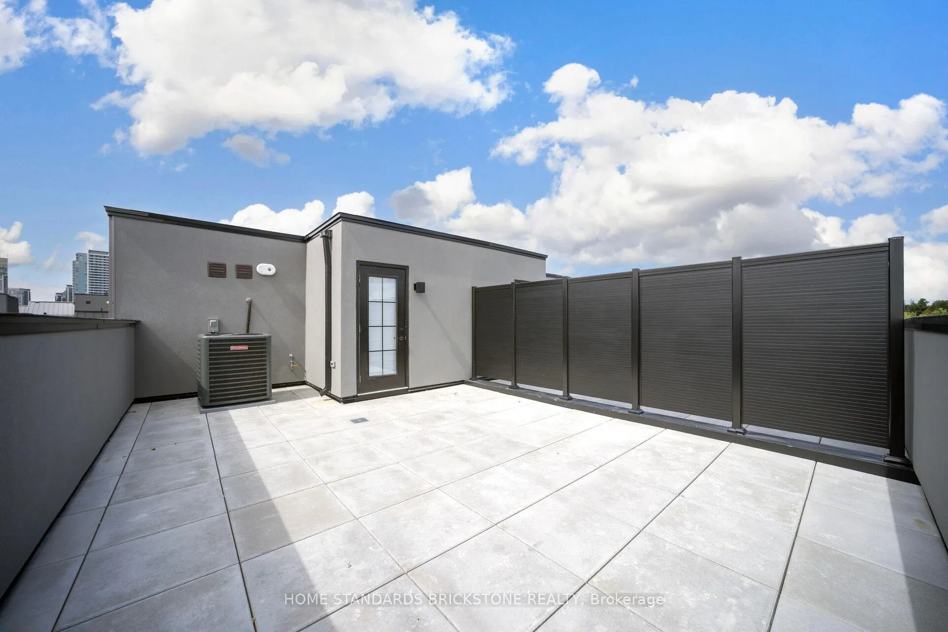 Photo 33 of 22 Chesley Street, Vaughan, Uplands — HOMEH