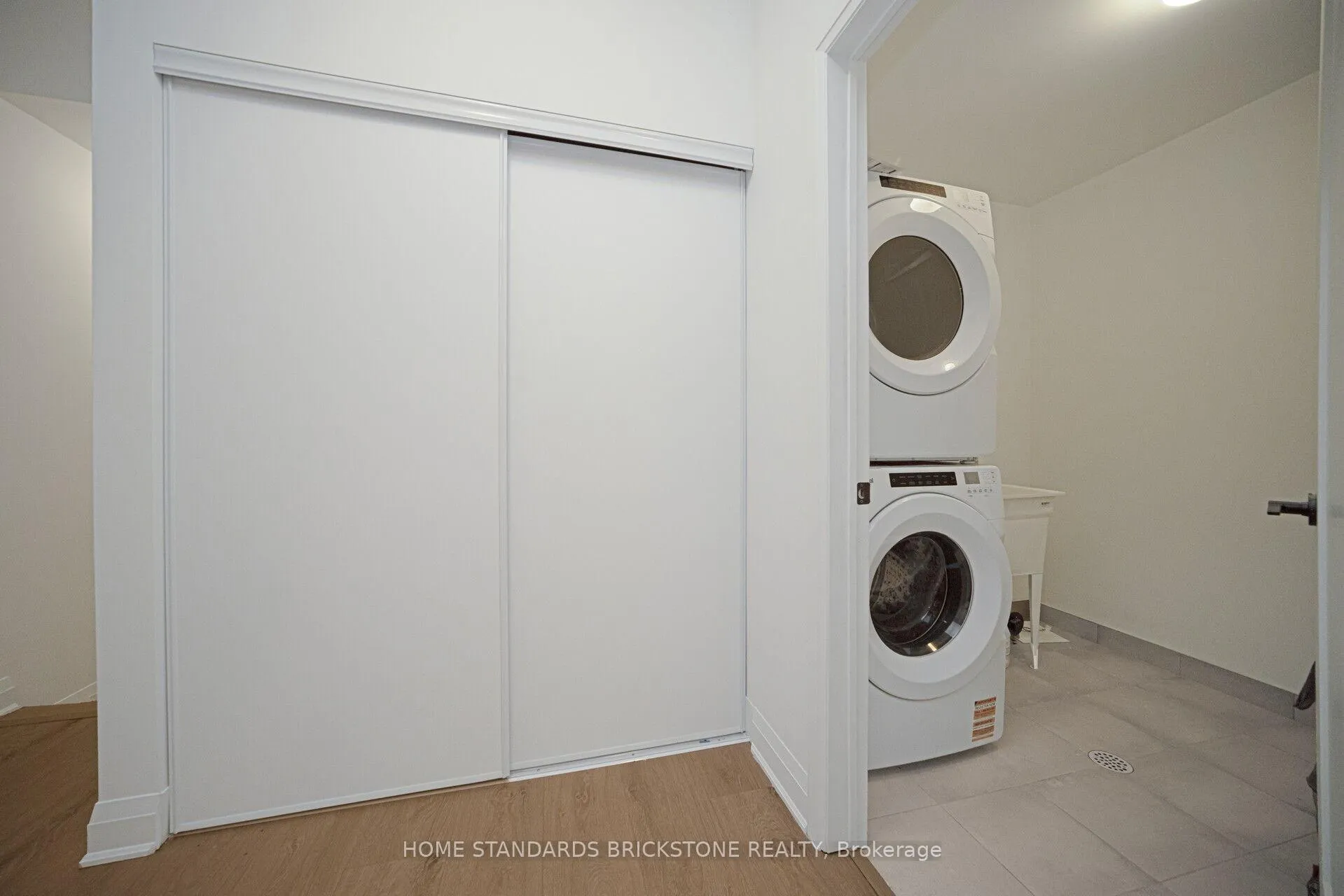 Photo 34 of 22 Chesley Street, Vaughan, Uplands — HOMEH