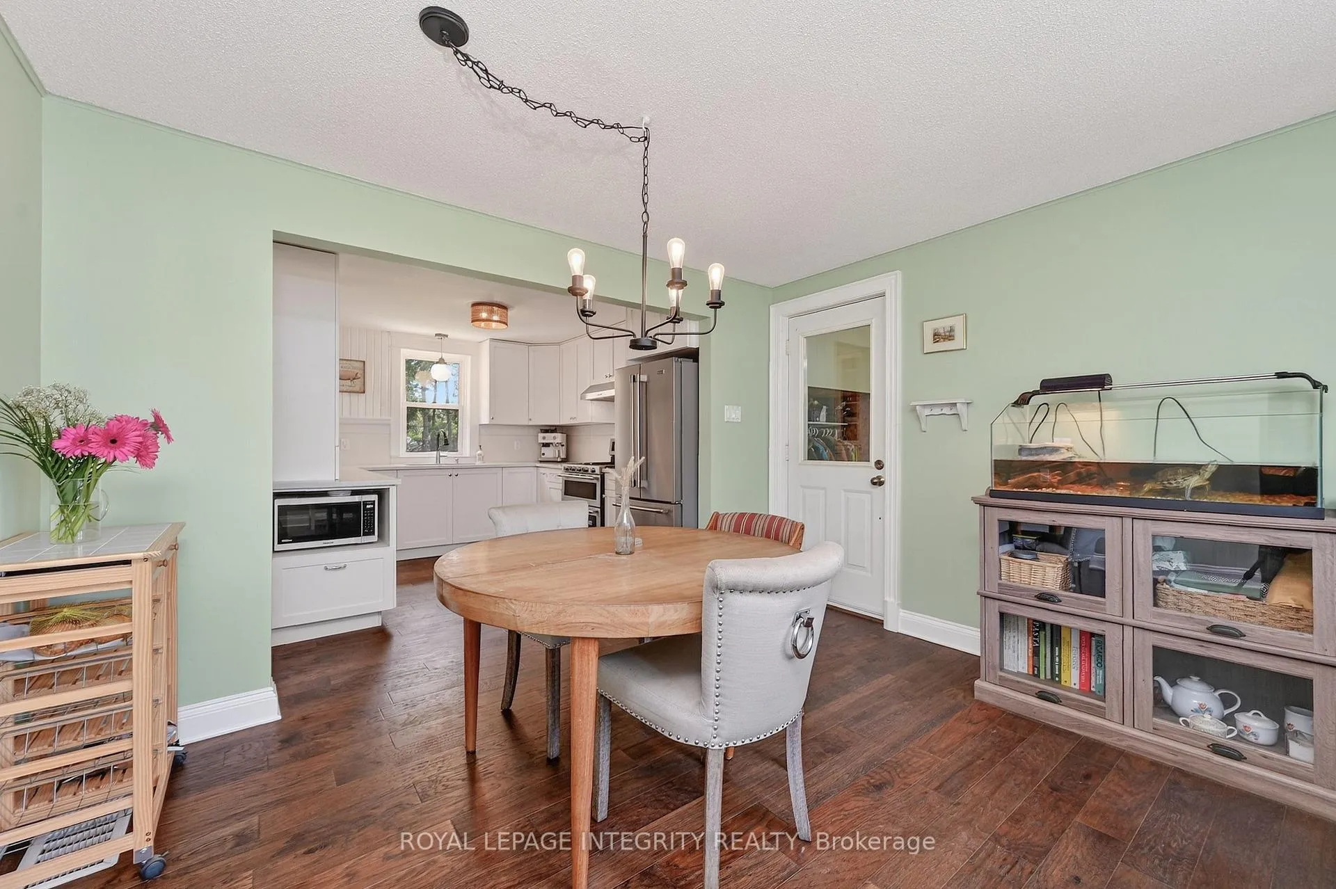 Photo 5 of 165 Moore Street, McNab/Braeside, Mcnab/Braeside Twps — HOMEH