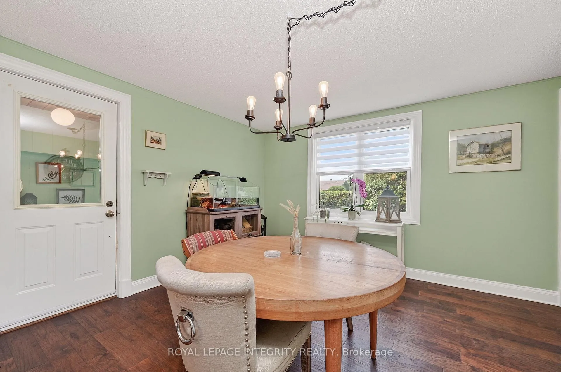 Photo 6 of 165 Moore Street, McNab/Braeside, Mcnab/Braeside Twps — HOMEH