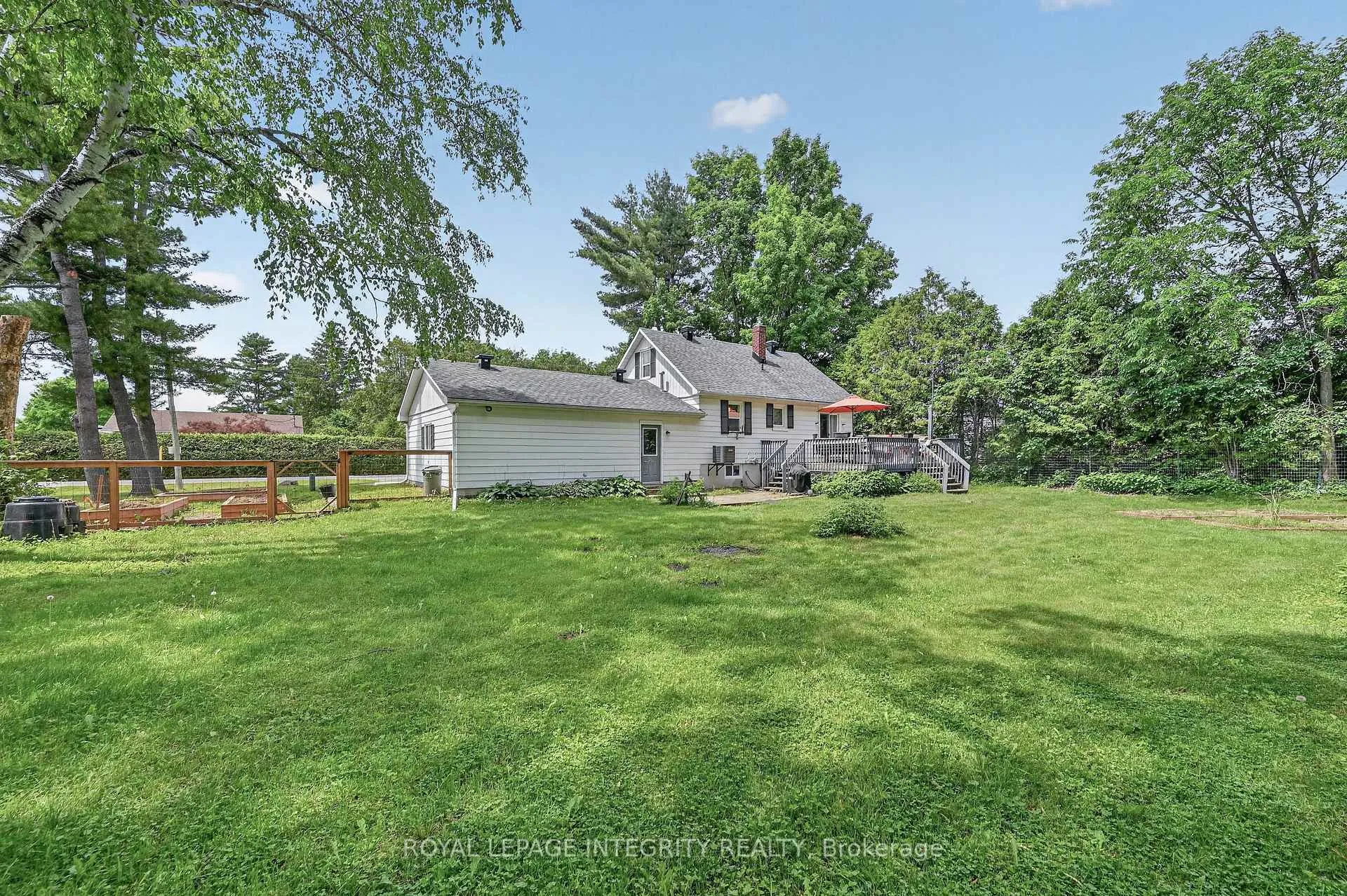 Photo 29 of 165 Moore Street, McNab/Braeside, Mcnab/Braeside Twps — HOMEH
