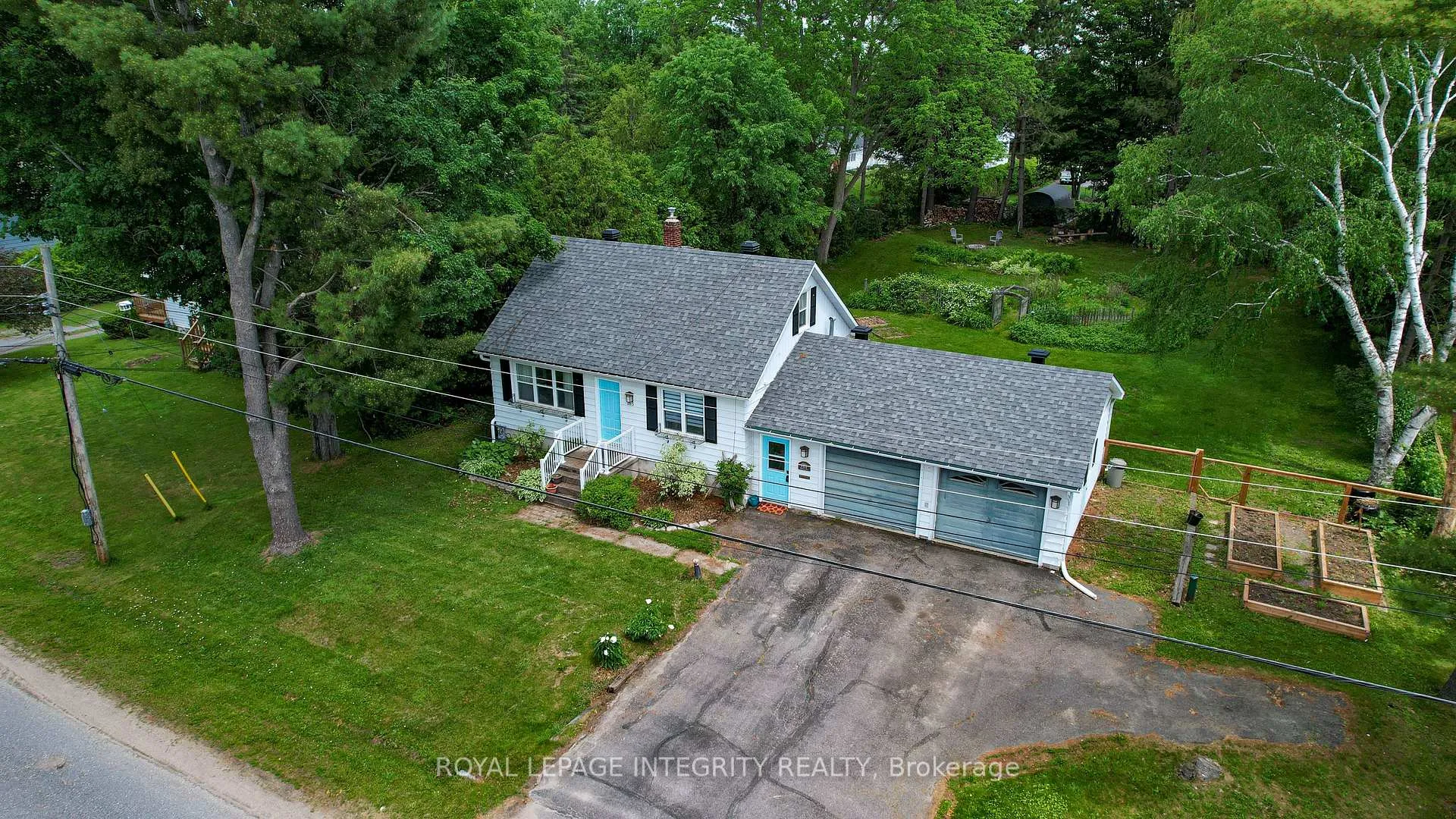 Photo 38 of 165 Moore Street, McNab/Braeside, Mcnab/Braeside Twps — HOMEH