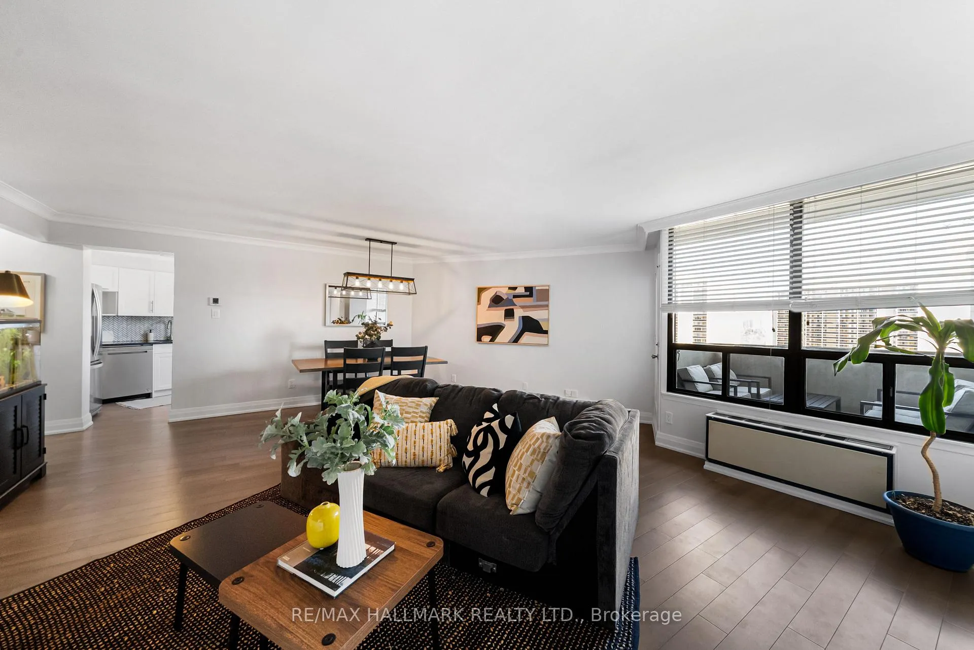 Photo 7 of Unit PH1, 296 Mill Road, Etobicoke, Markland Wood — HOMEH