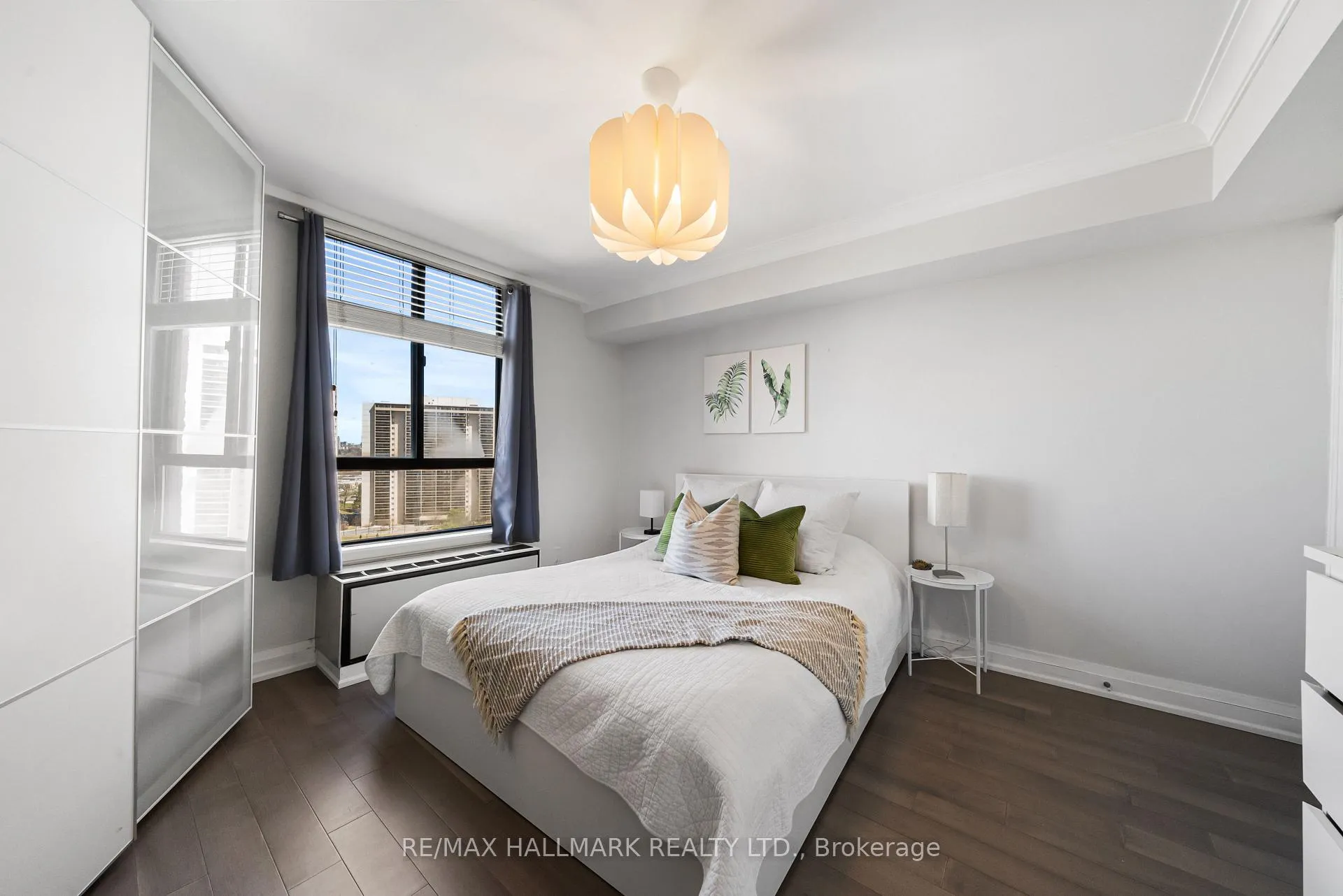 Photo 16 of Unit PH1, 296 Mill Road, Etobicoke, Markland Wood — HOMEH