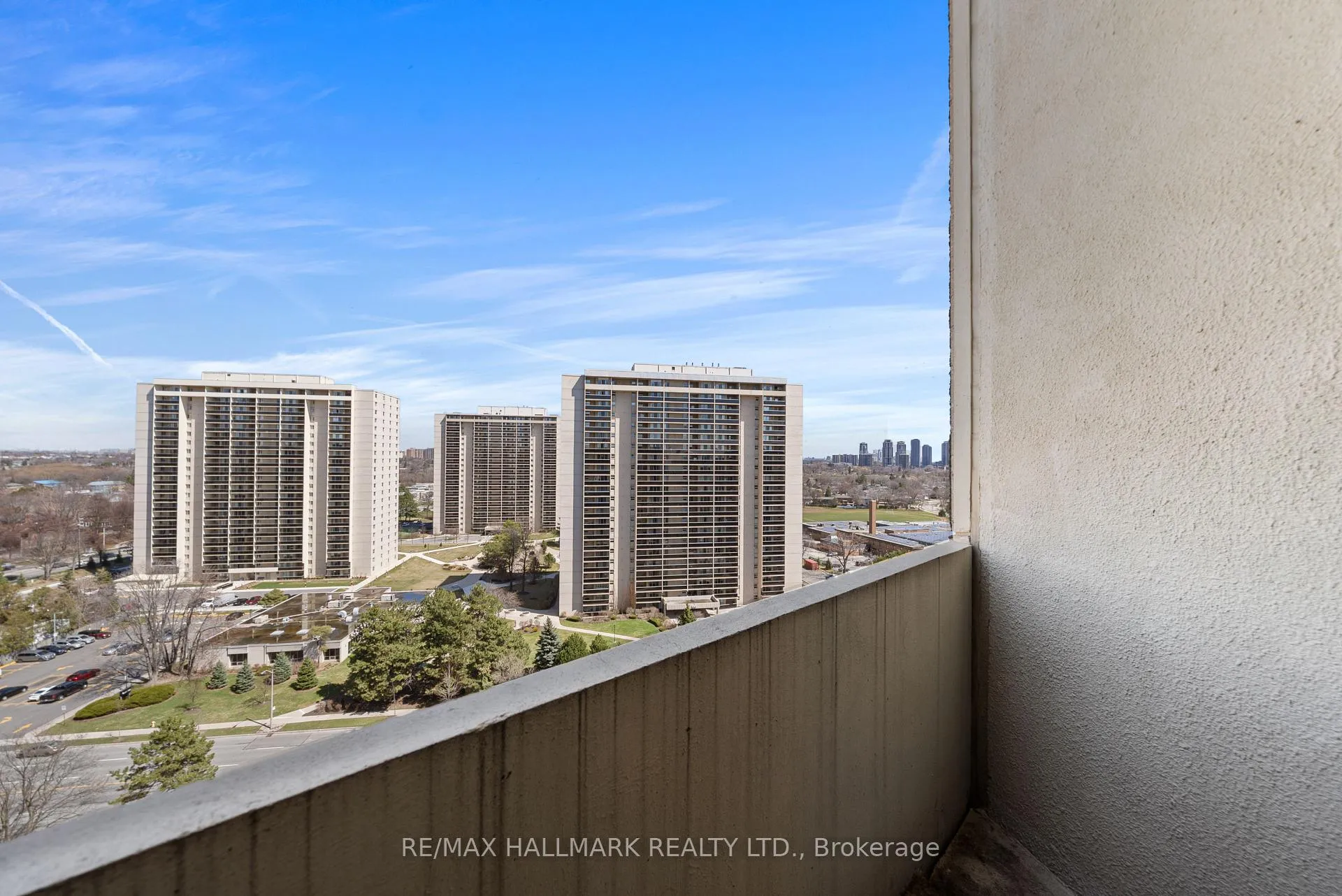 Photo 25 of Unit PH1, 296 Mill Road, Etobicoke, Markland Wood — HOMEH