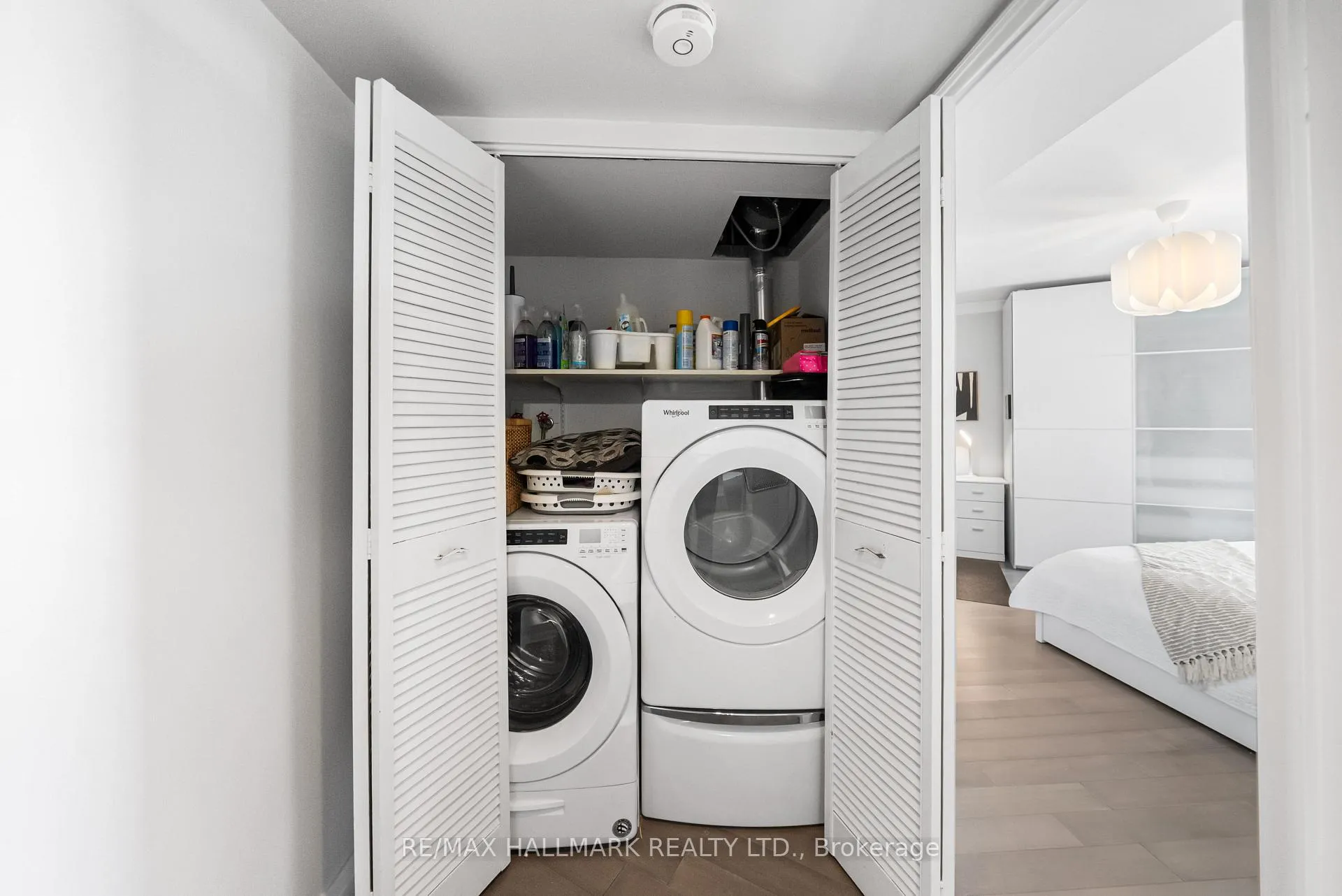 Photo 28 of Unit PH1, 296 Mill Road, Etobicoke, Markland Wood — HOMEH