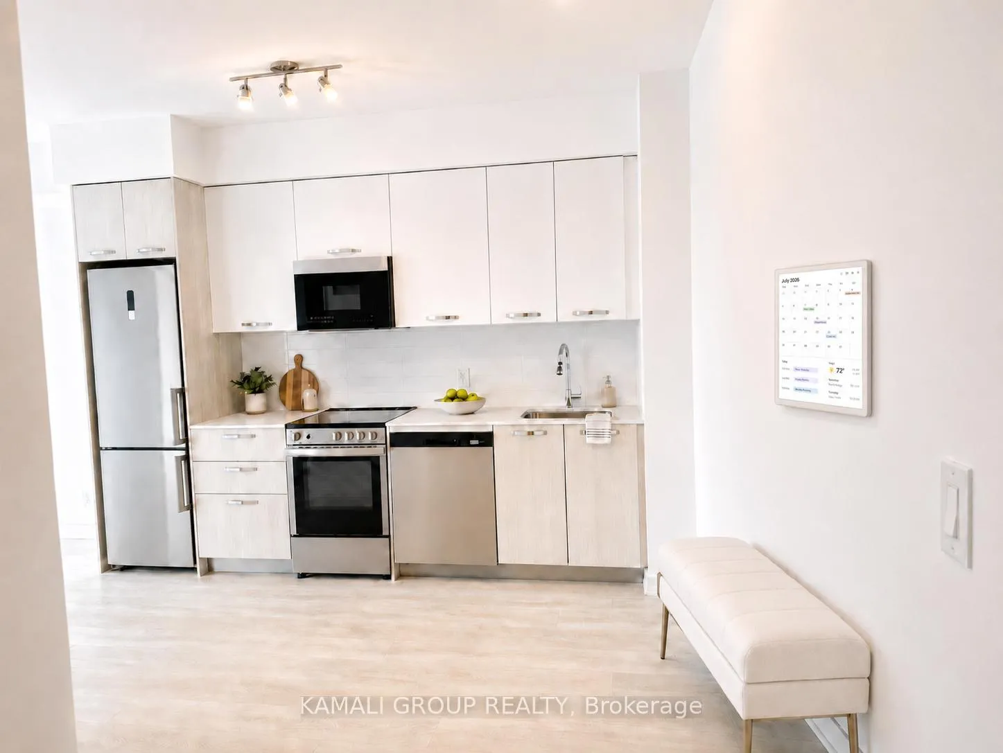 Photo 5 of Unit 2412, 75 James Street S, Hamilton, Beasley — HOMEH