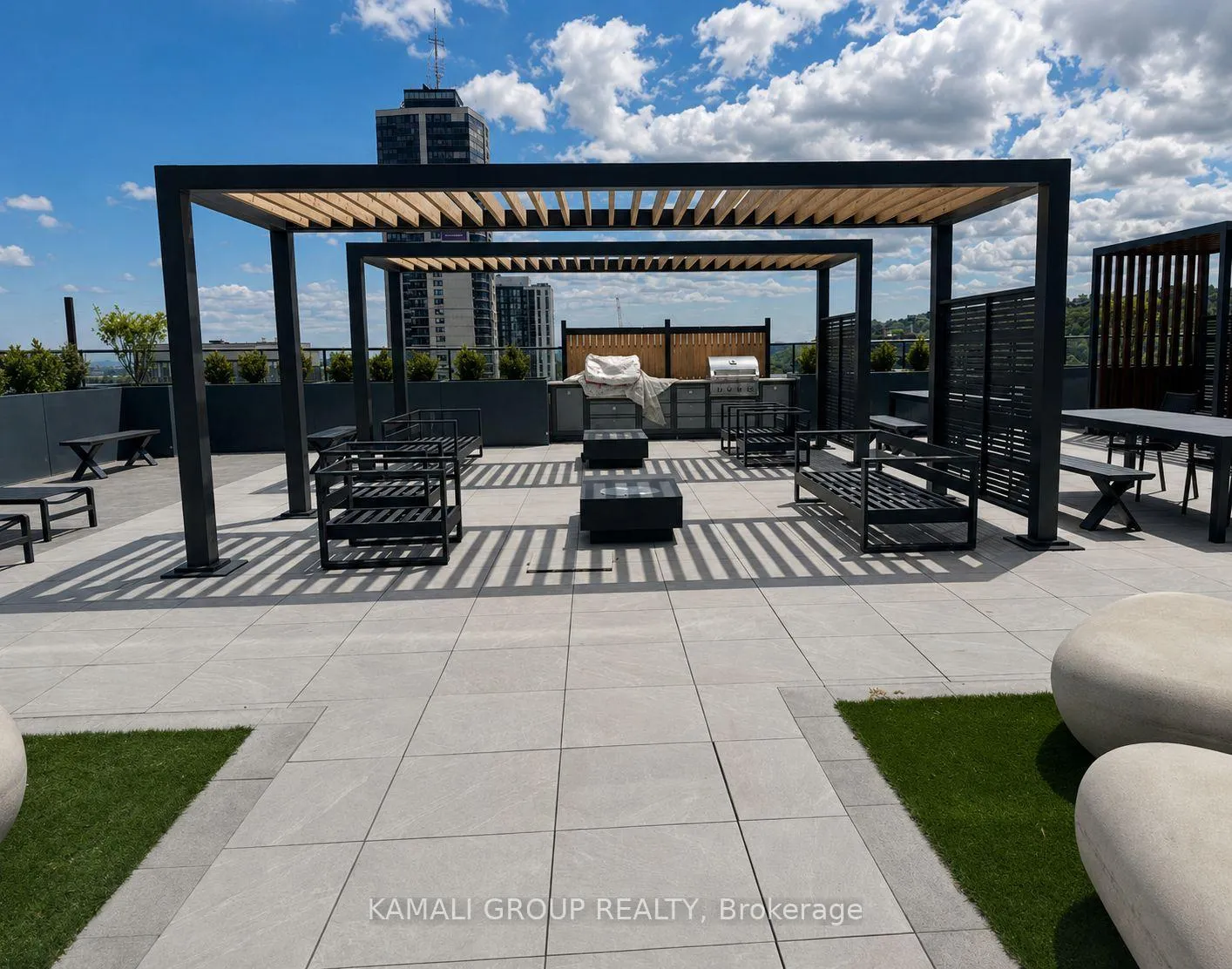 Photo 11 of Unit 2412, 75 James Street S, Hamilton, Beasley — HOMEH