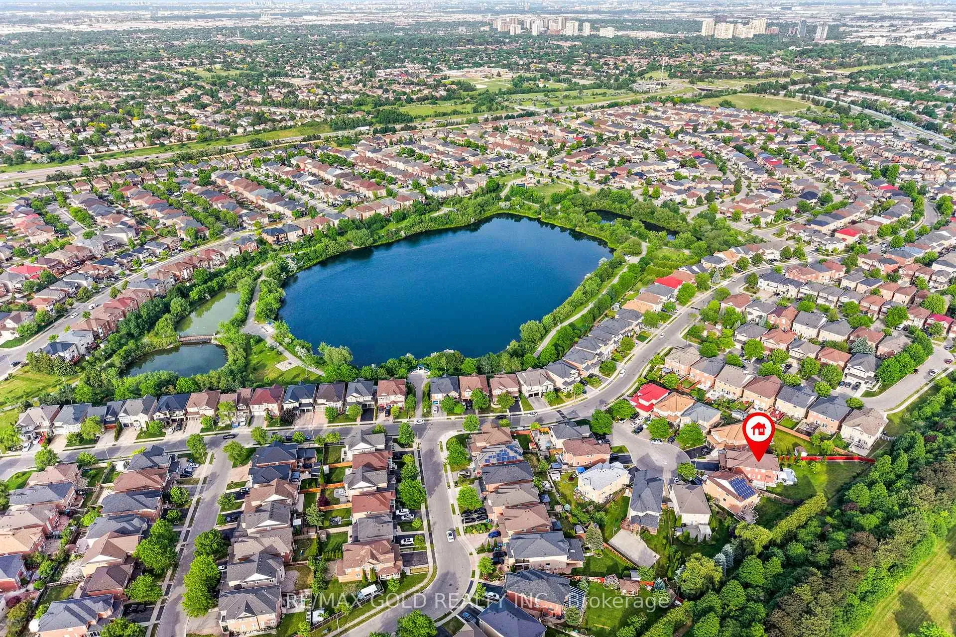 Photo 5 of 14 Stingray Court, Brampton, Madoc — HOMEH