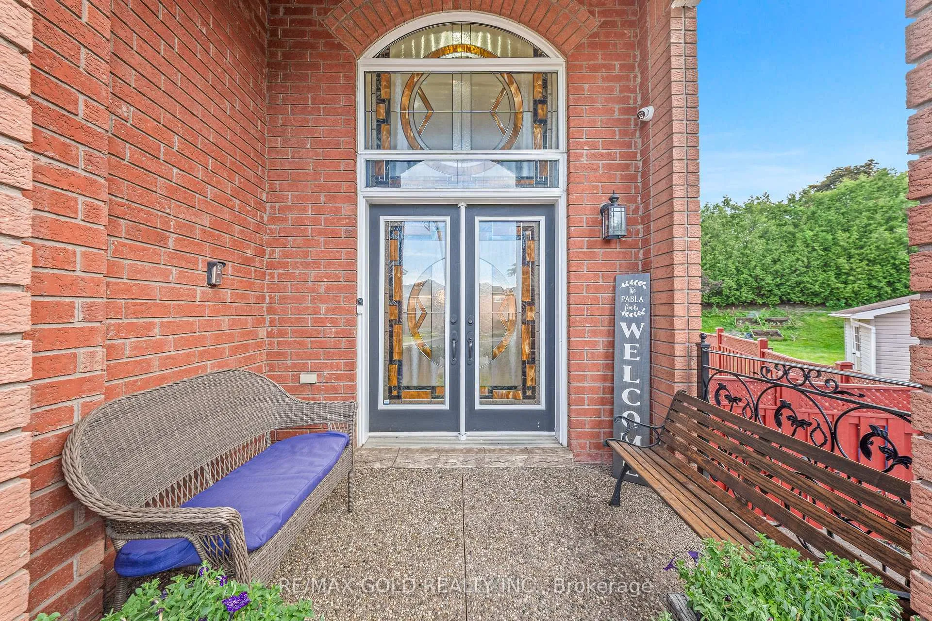 Photo 6 of 14 Stingray Court, Brampton, Madoc — HOMEH