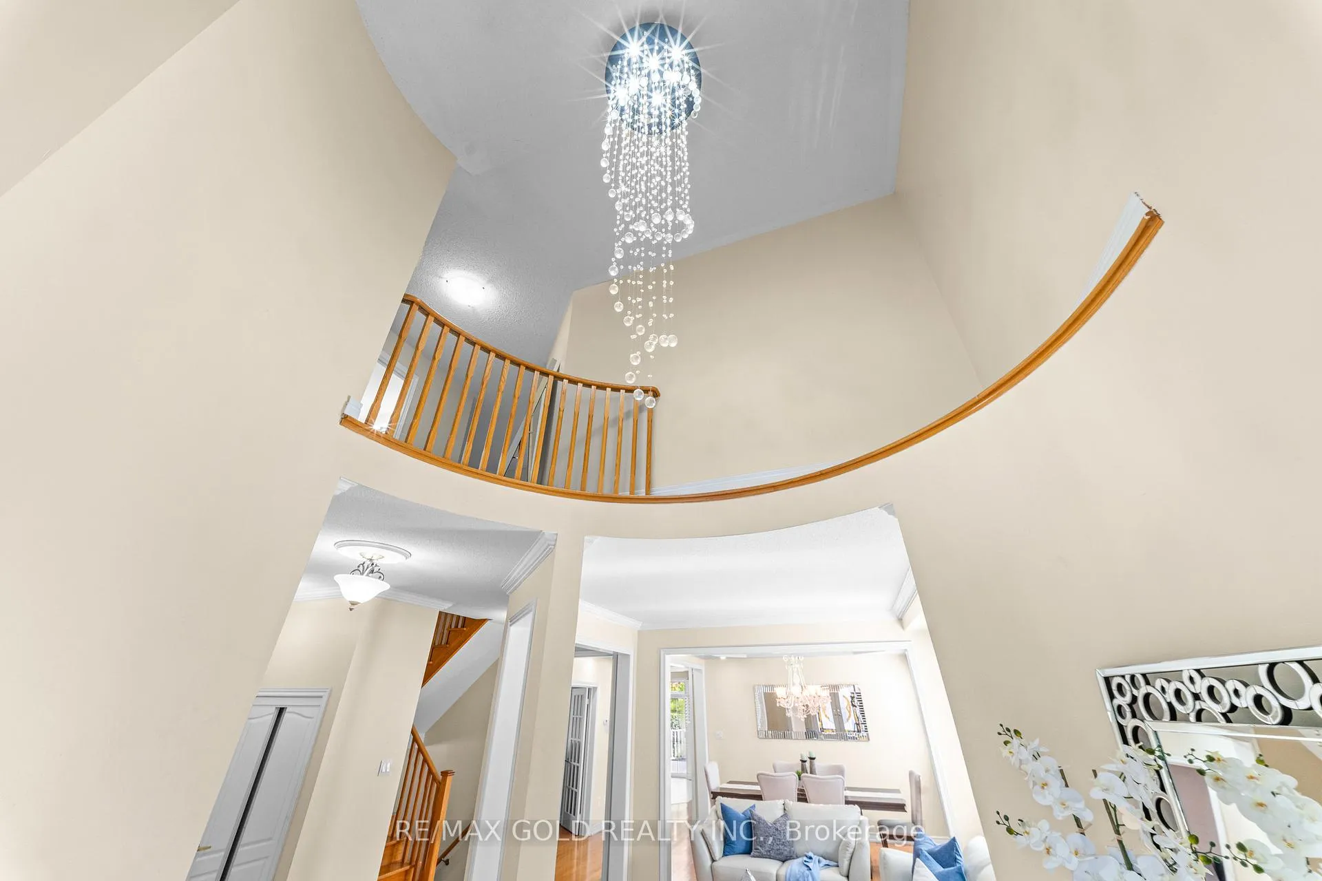 Photo 9 of 14 Stingray Court, Brampton, Madoc — HOMEH