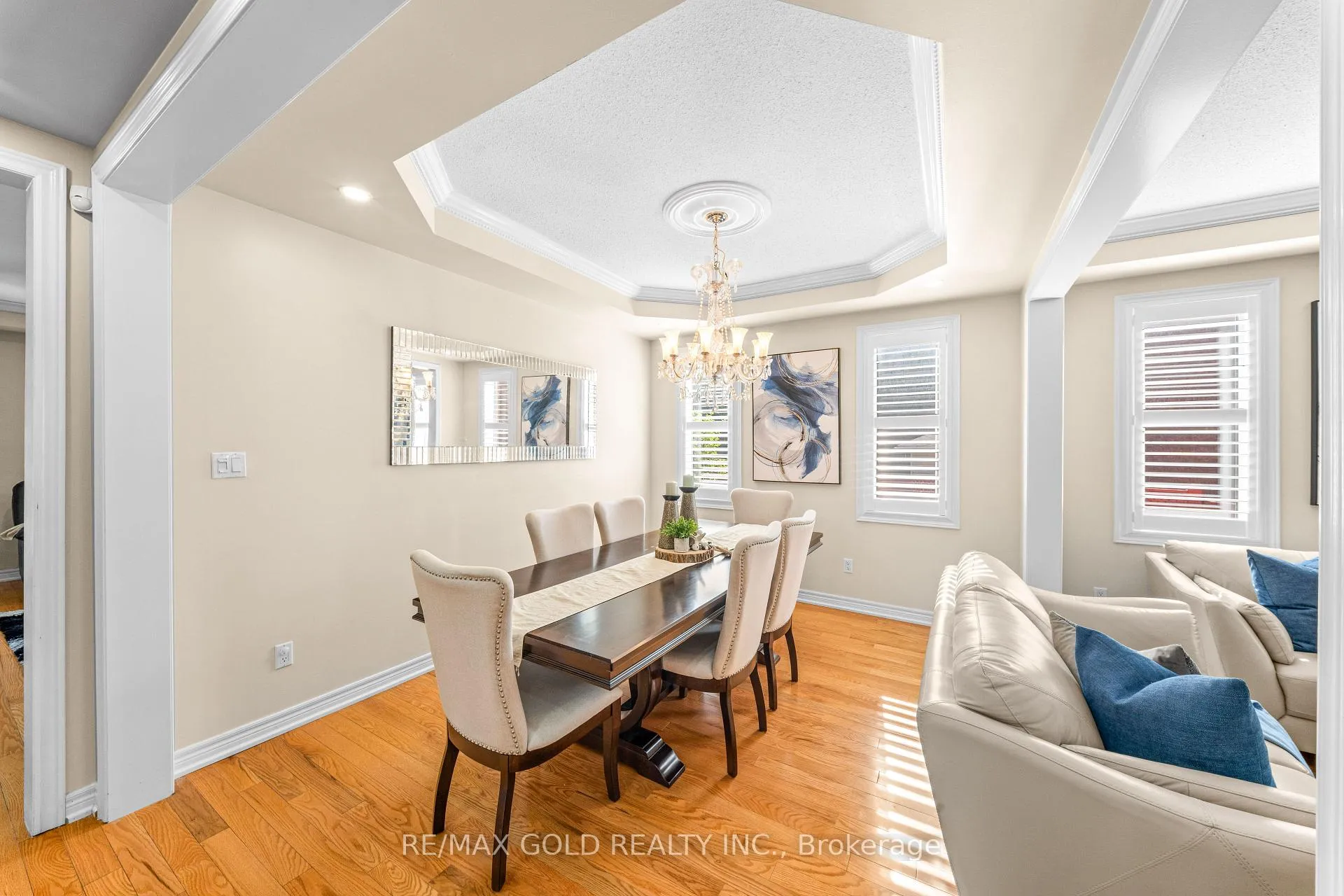 Photo 11 of 14 Stingray Court, Brampton, Madoc — HOMEH