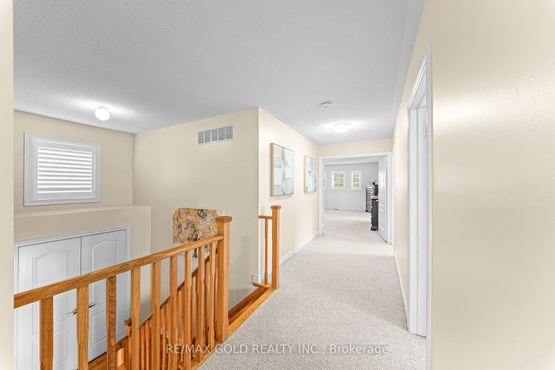 Photo 20 of 14 Stingray Court, Brampton, Madoc — HOMEH