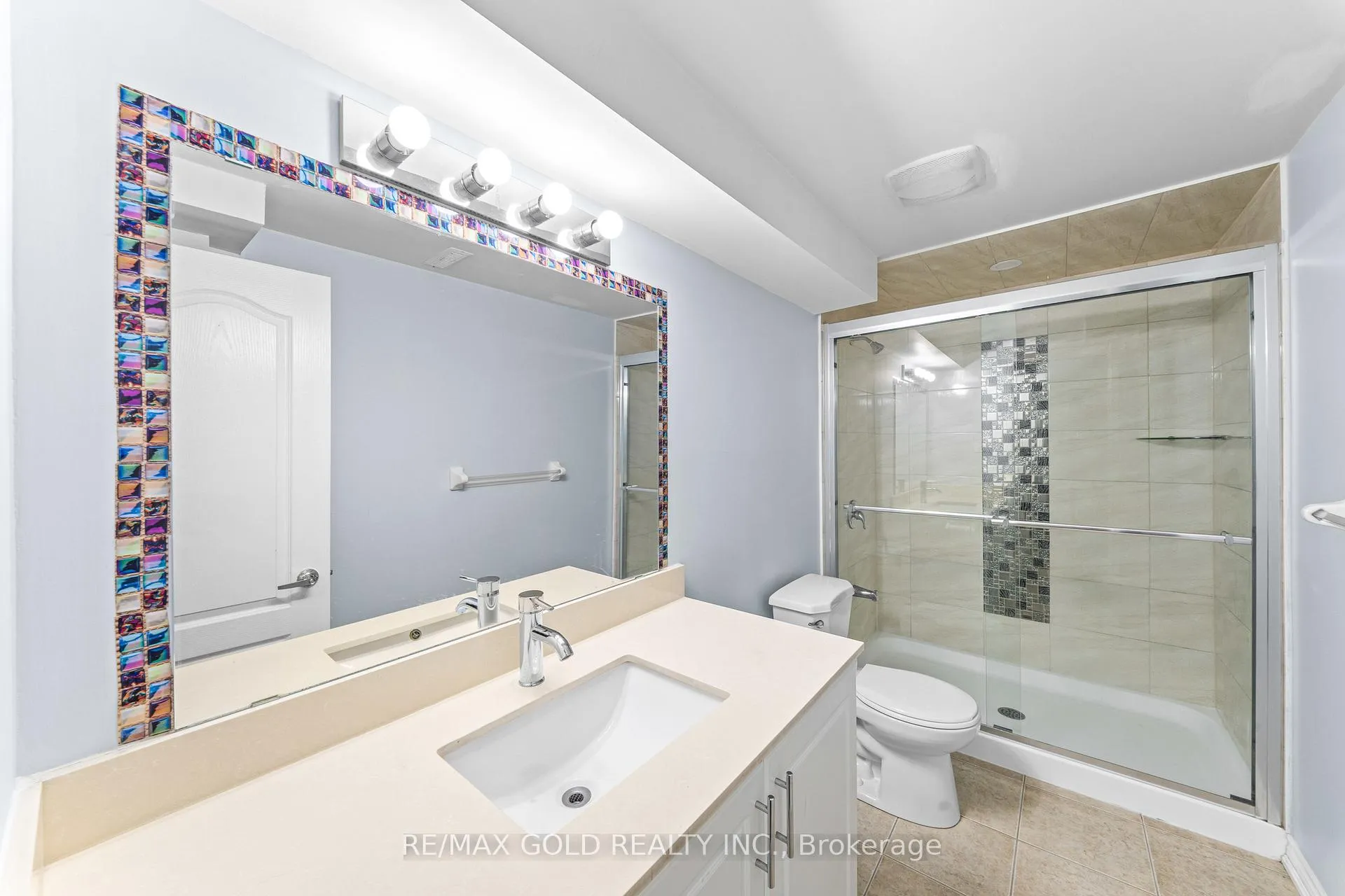 Photo 35 of 14 Stingray Court, Brampton, Madoc — HOMEH