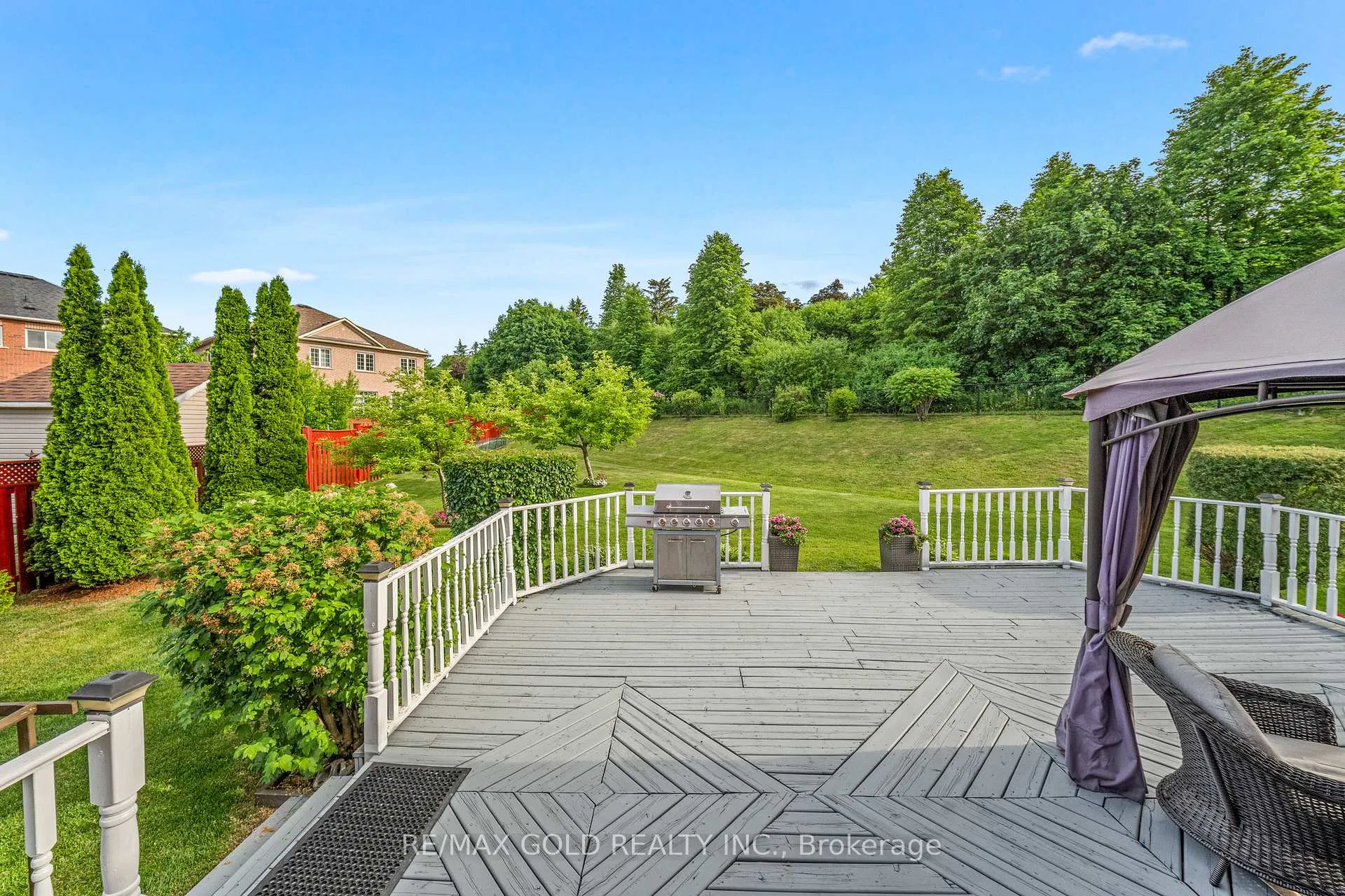 Photo 42 of 14 Stingray Court, Brampton, Madoc — HOMEH