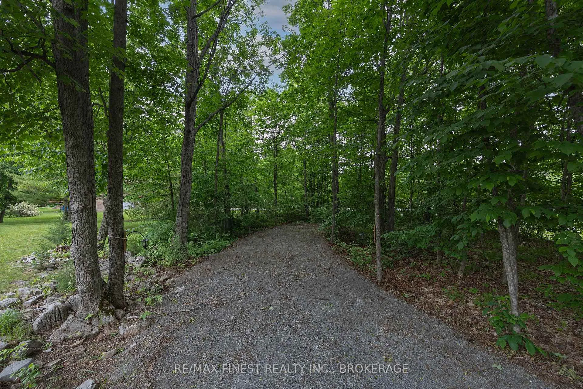 Photo 6 of 3886 Holmes Road, Frontenac, Frontenac South — HOMEH