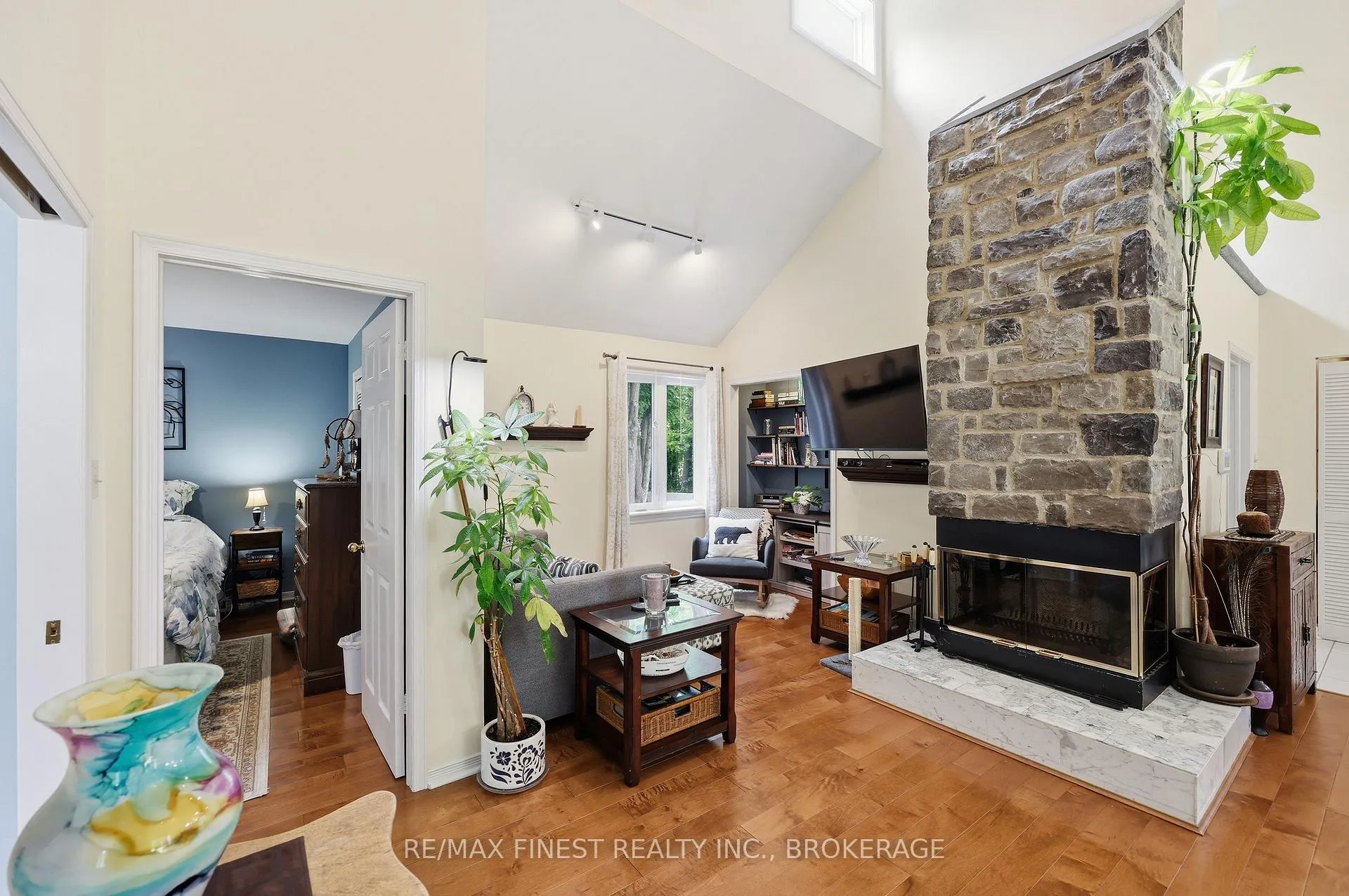Photo 33 of 3886 Holmes Road, Frontenac, Frontenac South — HOMEH