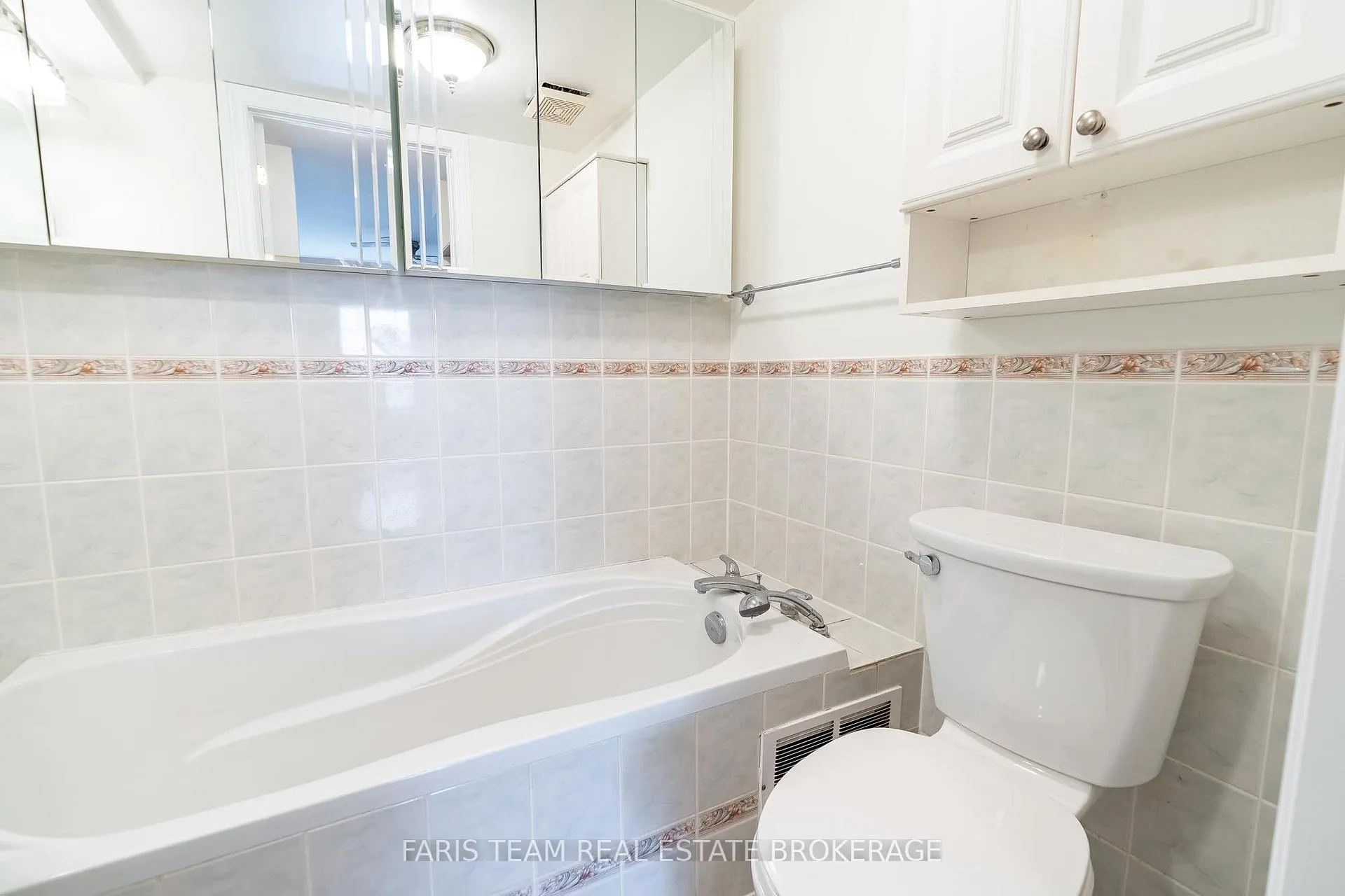 Photo 19 of Unit 119, 49 Jacobs Terrace, Barrie, Allandale — HOMEH