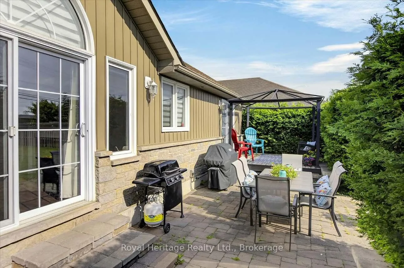 Photo 36 of 2 Liam Street, Kawartha Lakes, Lindsay — HOMEH