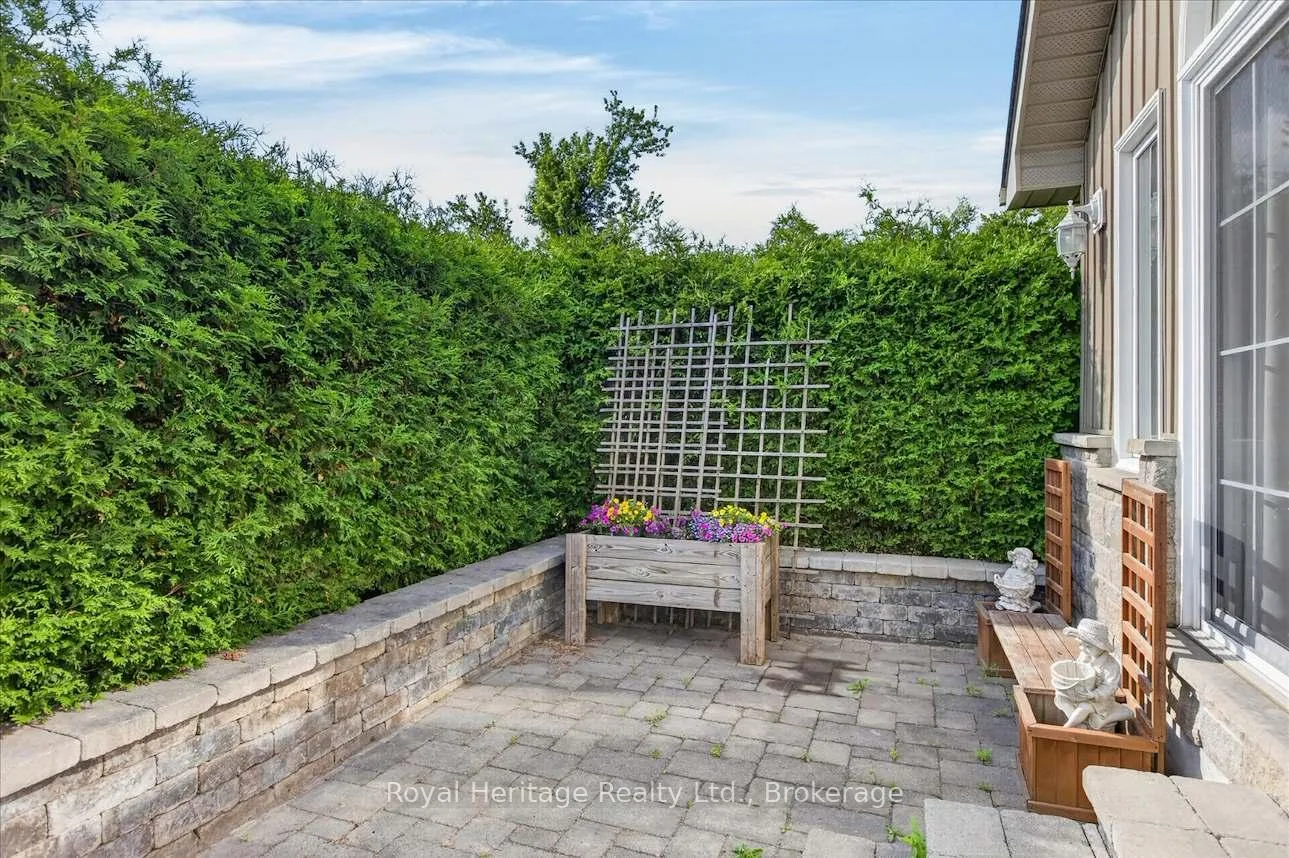 Photo 38 of 2 Liam Street, Kawartha Lakes, Lindsay — HOMEH
