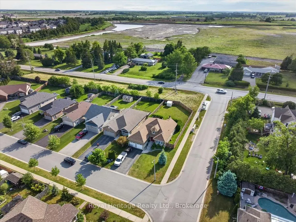 Photo 42 of 2 Liam Street, Kawartha Lakes, Lindsay — HOMEH