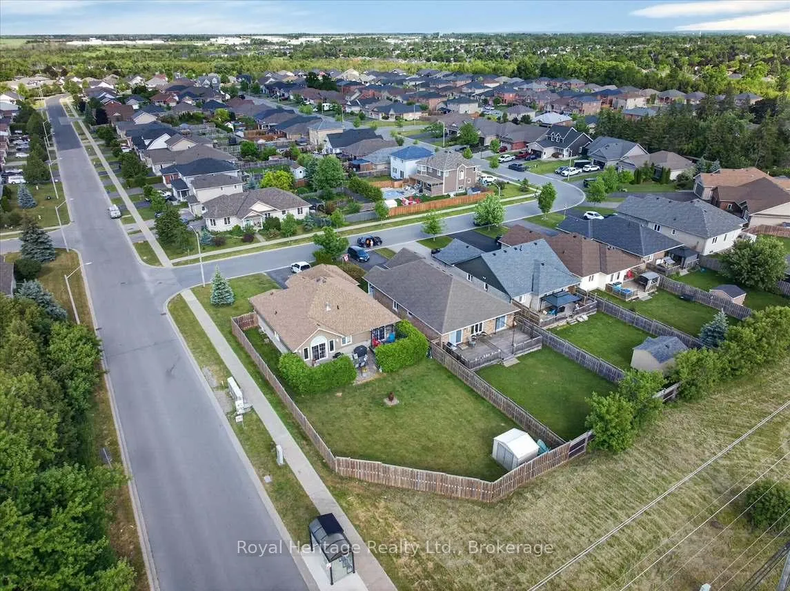 Photo 45 of 2 Liam Street, Kawartha Lakes, Lindsay — HOMEH