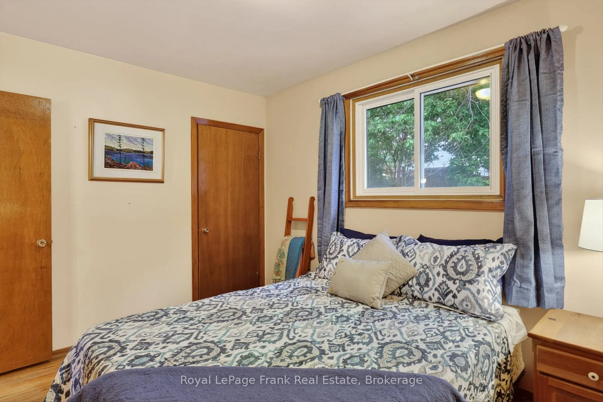 Photo 19 of 489 Raymond Street, Peterborough, Northcrest Ward 5 — HOMEH
