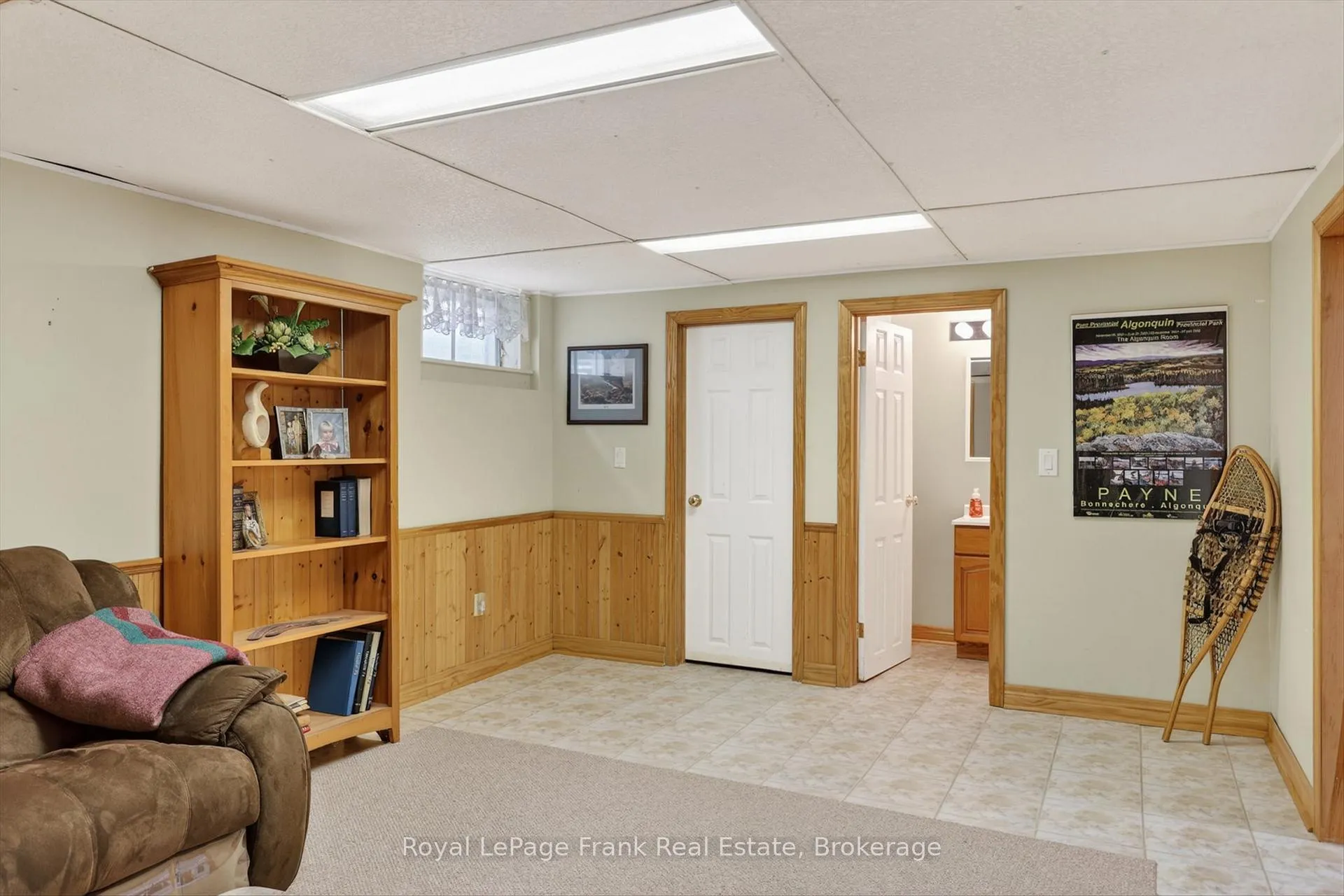 Photo 31 of 489 Raymond Street, Peterborough, Northcrest Ward 5 — HOMEH