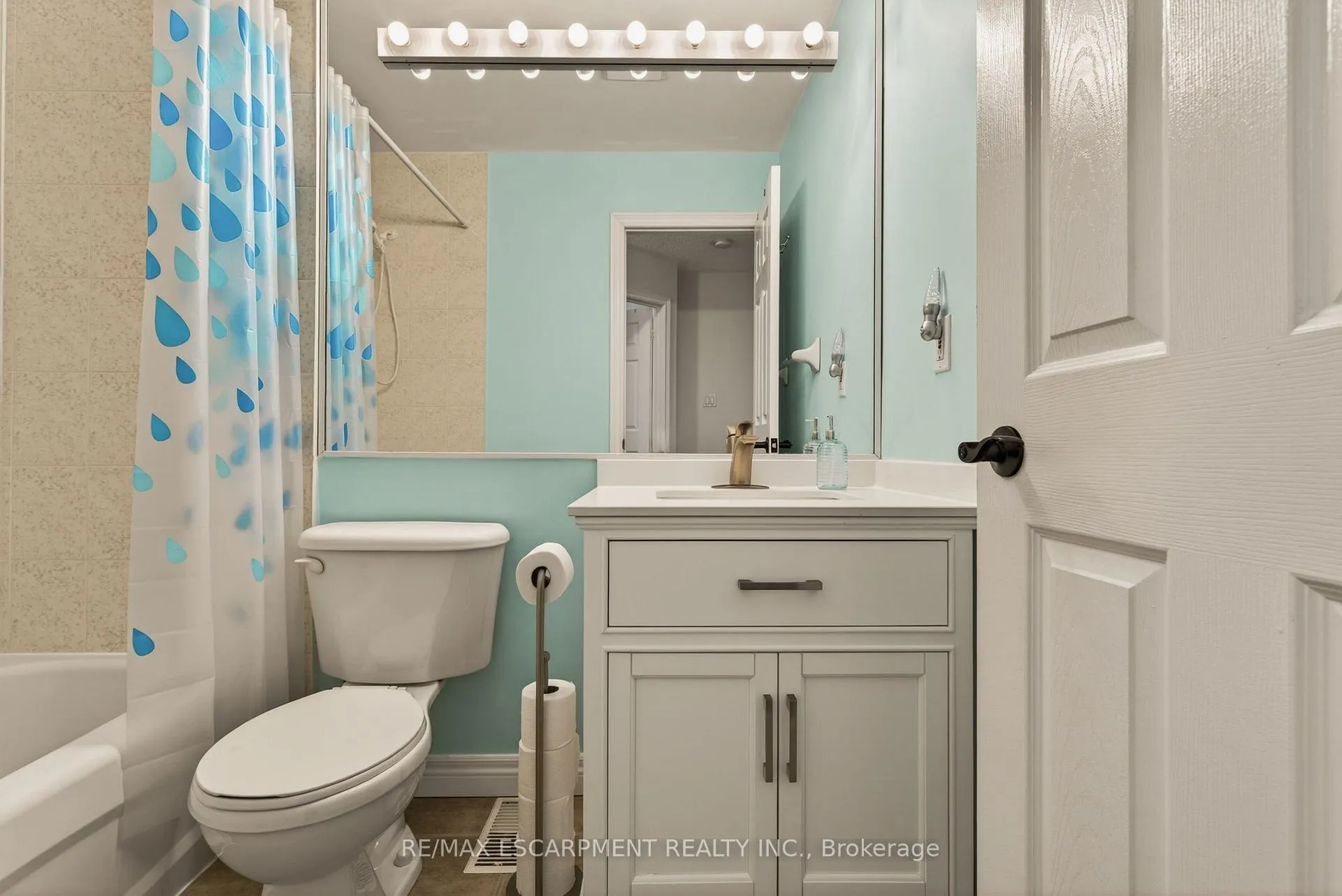 Photo 28 of Unit 20, 100 Beddoe Drive, Hamilton, Chedoke Park — HOMEH