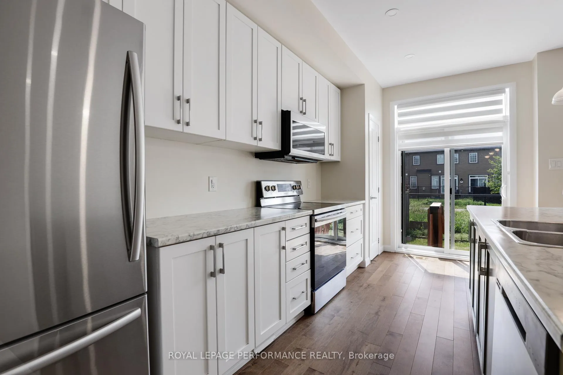 Photo 12 of 44 Gardenpost Terrace, Ottawa, Avalon West — HOMEH