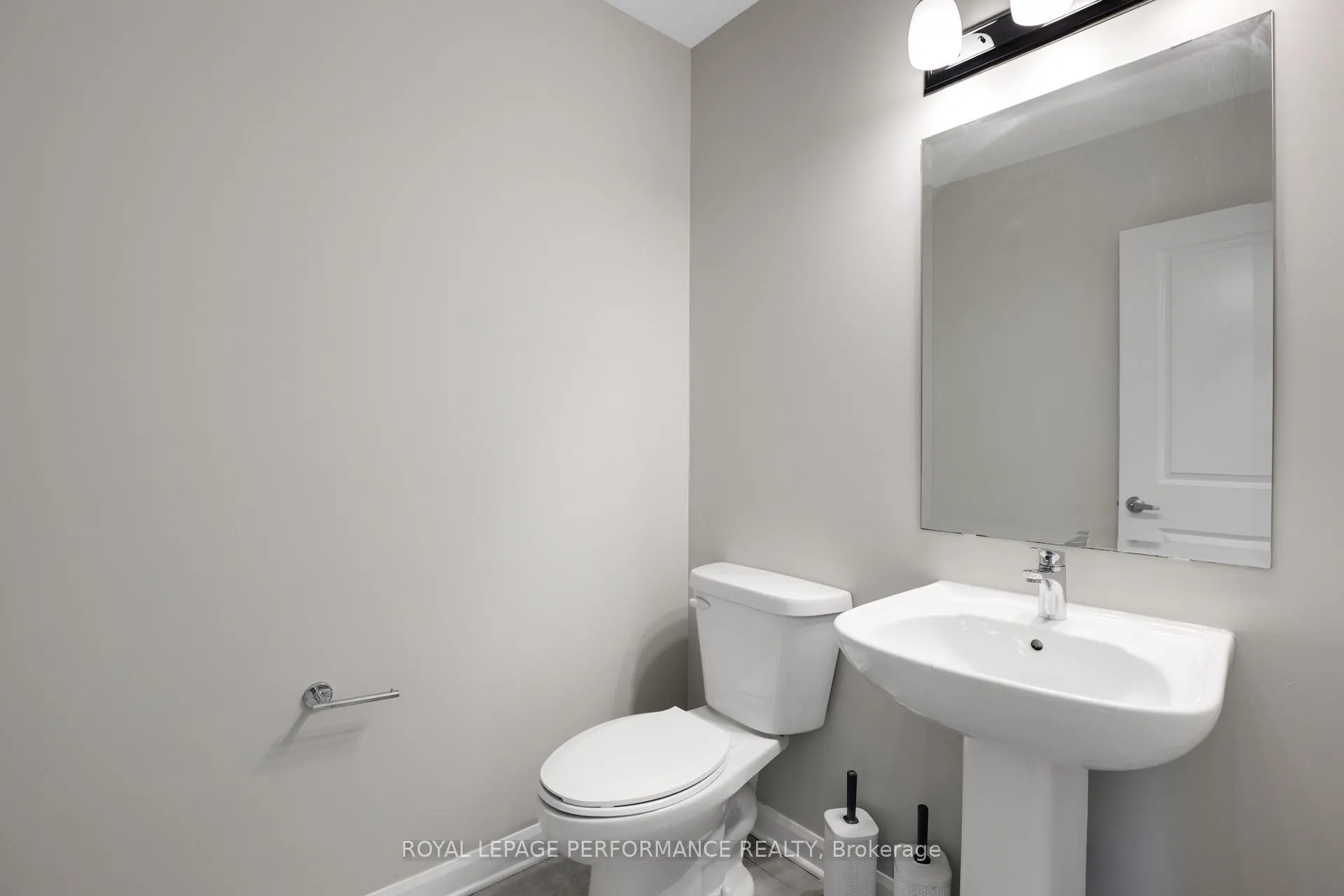 Photo 18 of 44 Gardenpost Terrace, Ottawa, Avalon West — HOMEH