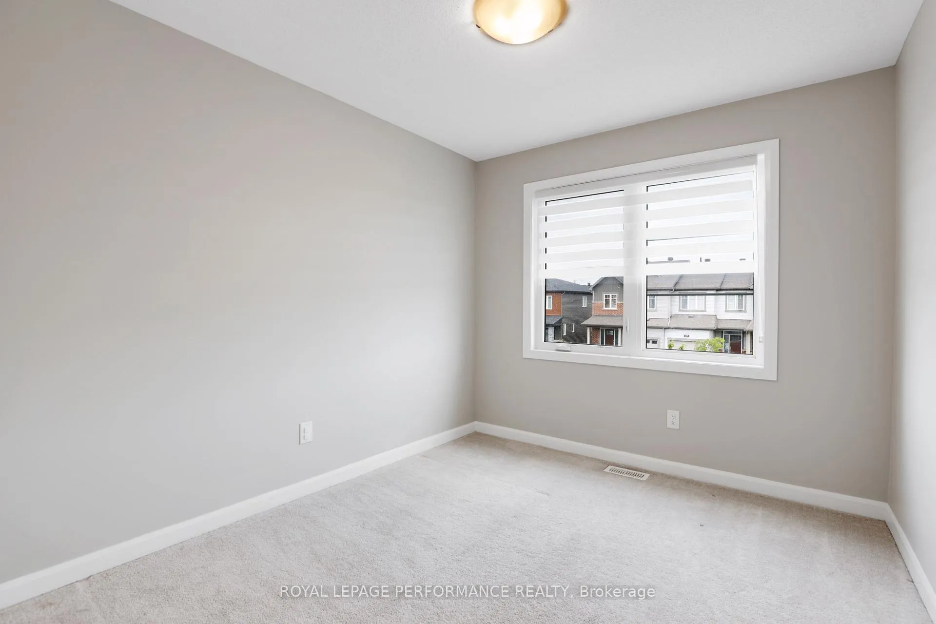 Photo 24 of 44 Gardenpost Terrace, Ottawa, Avalon West — HOMEH