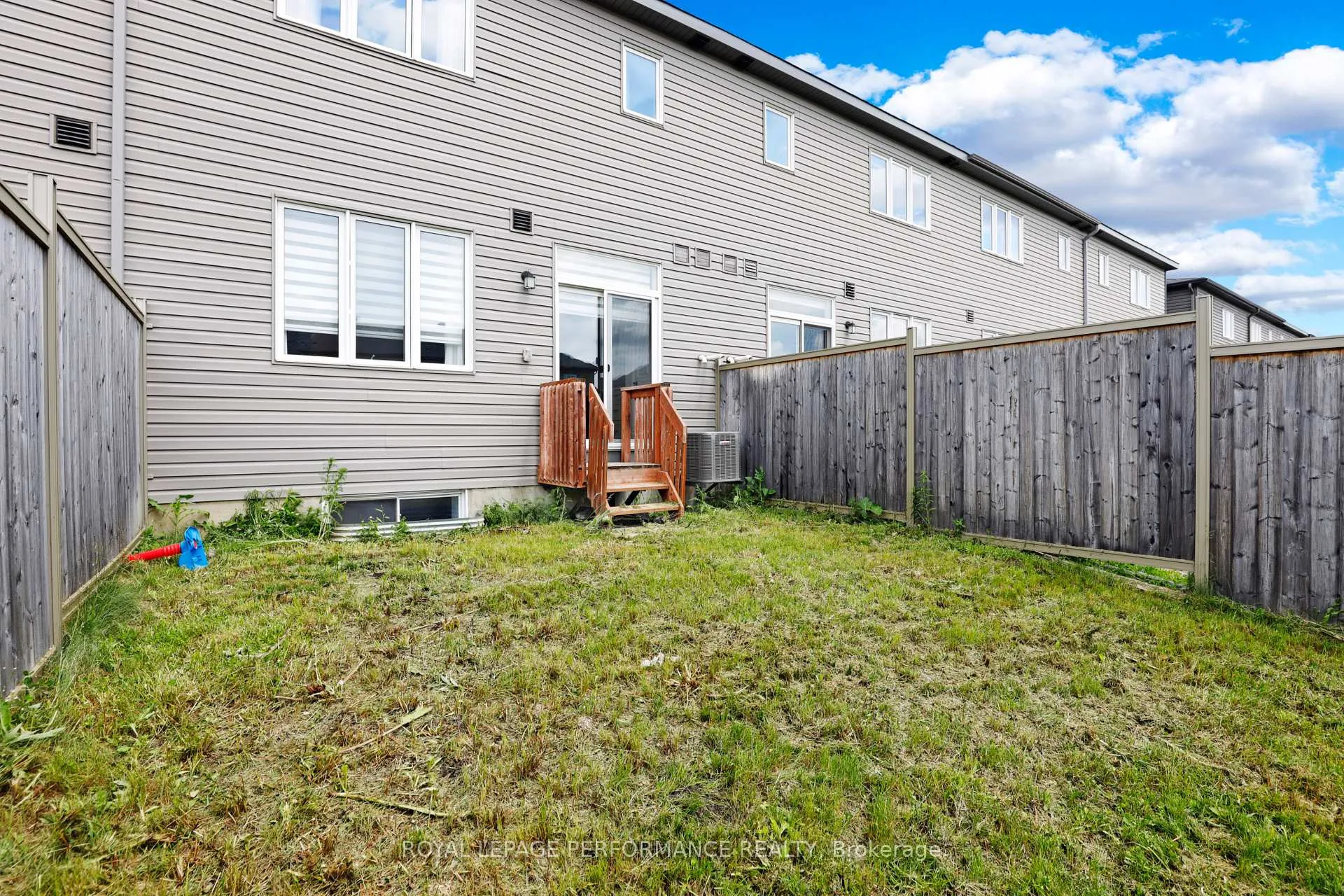 Photo 32 of 44 Gardenpost Terrace, Ottawa, Avalon West — HOMEH