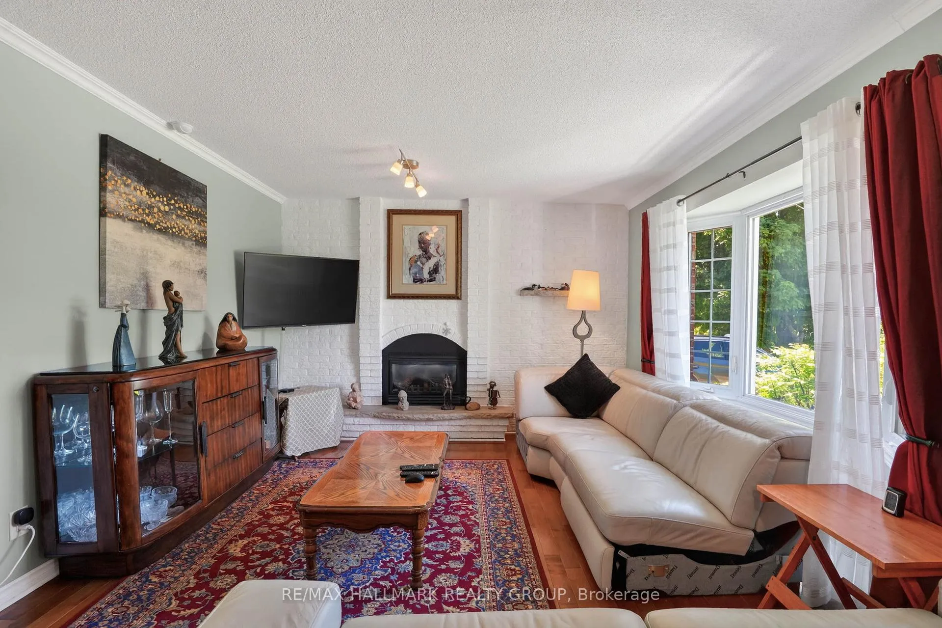 Photo 4 of 3938 Larmours Road, Ottawa, Sarsfield/Bearbrook — HOMEH