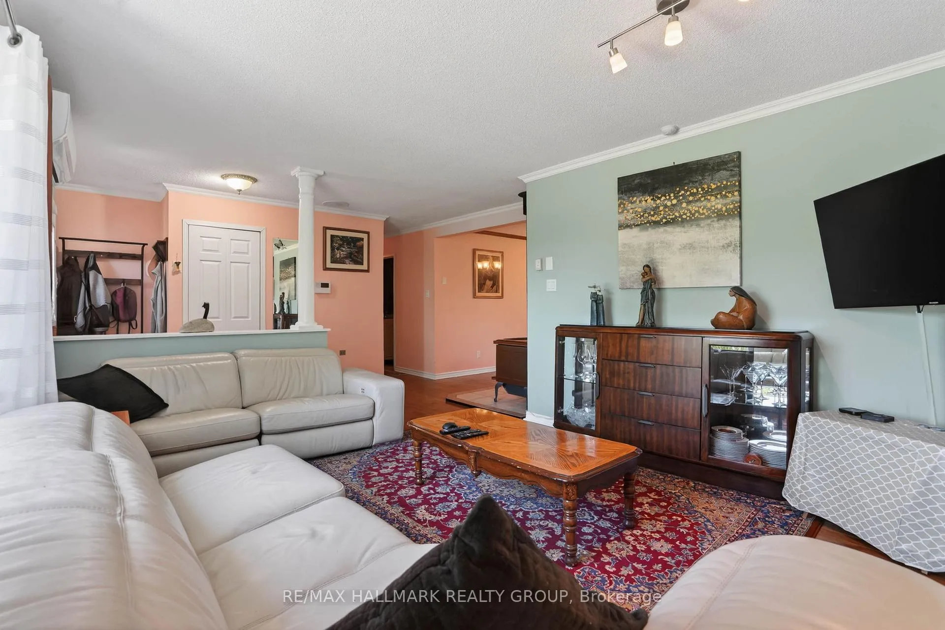 Photo 5 of 3938 Larmours Road, Ottawa, Sarsfield/Bearbrook — HOMEH