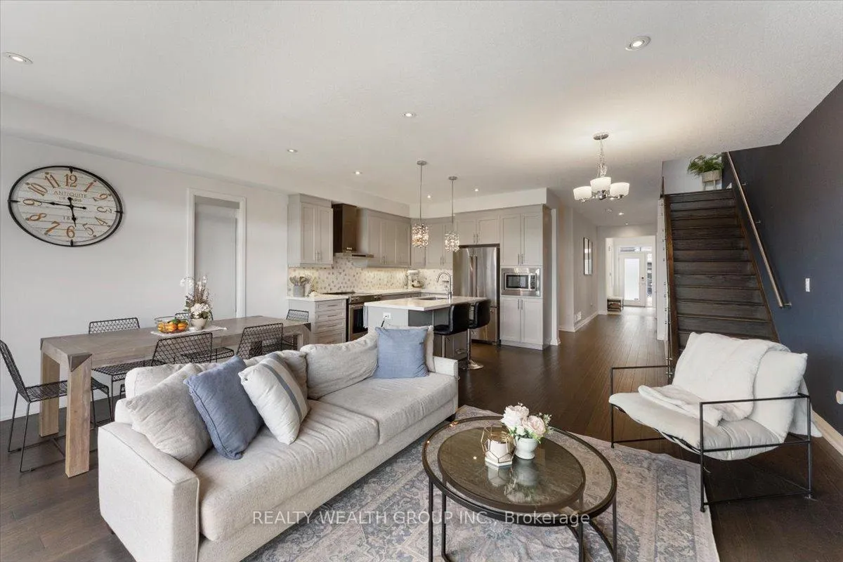 Photo 7 of Unit 23, 35 Midhurst Heights, Hamilton, Stoney Creek Mountain — HOMEH