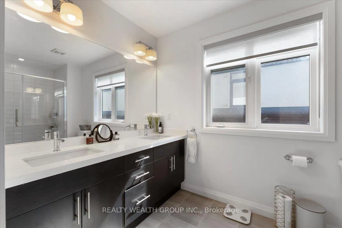 Photo 31 of Unit 23, 35 Midhurst Heights, Hamilton, Stoney Creek Mountain — HOMEH