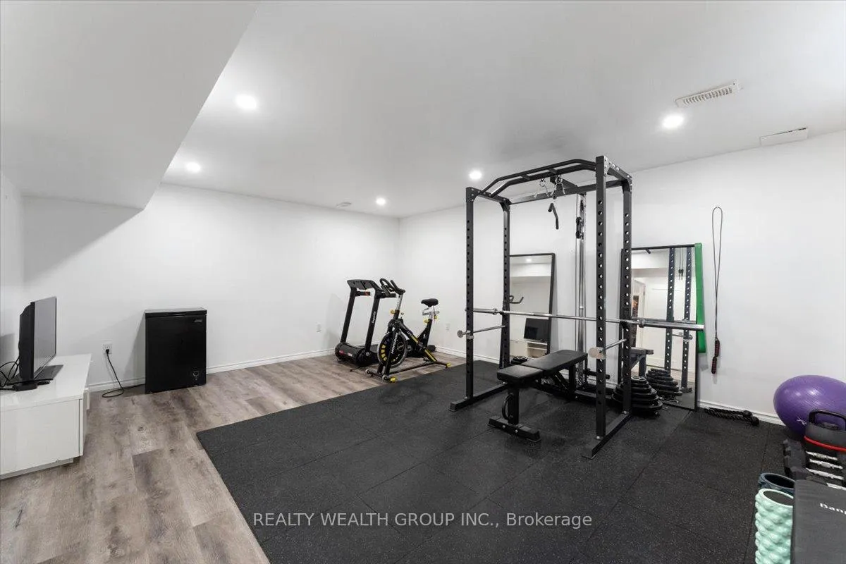 Photo 36 of Unit 23, 35 Midhurst Heights, Hamilton, Stoney Creek Mountain — HOMEH