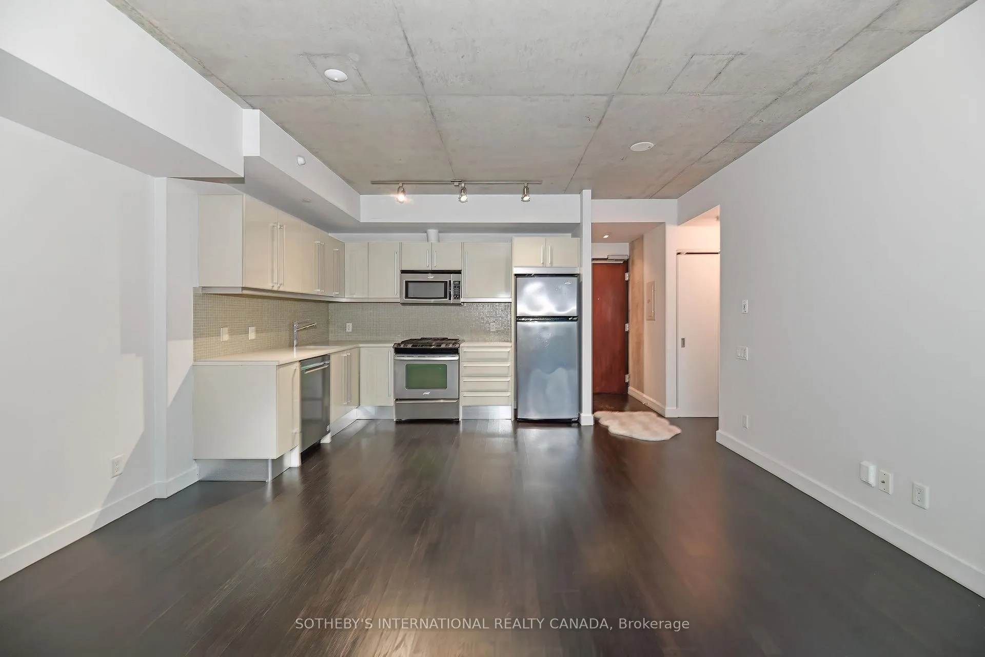 Photo 7 of Unit 516, 25 Oxley Street, Toronto, Waterfront Communities — HOMEH