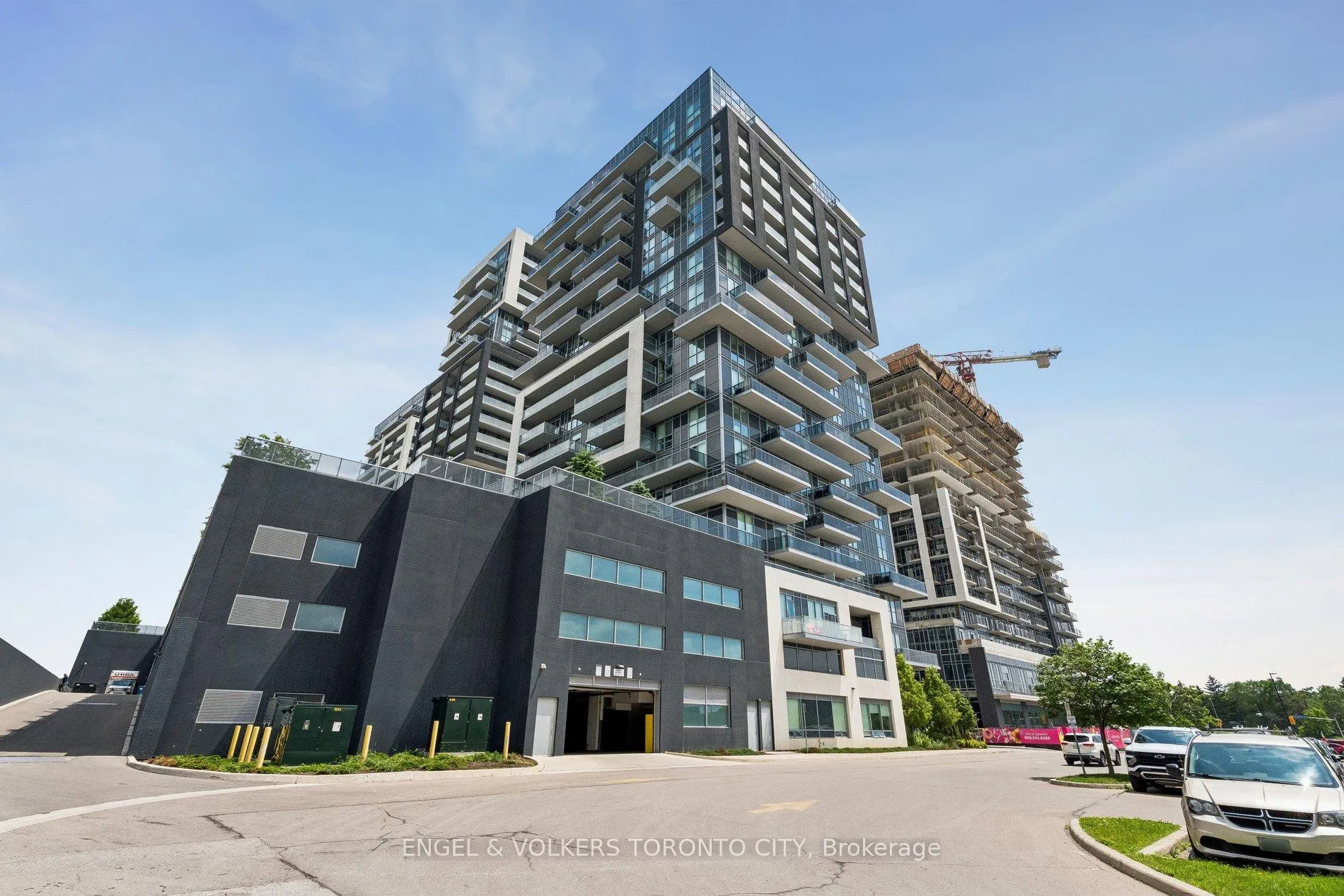 Photo of Unit 1404, 2087 Fairview Street