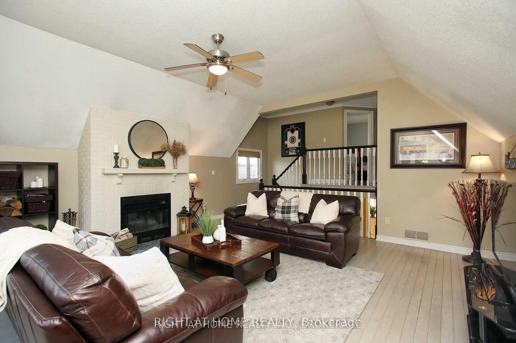 Photo 17 of 28 Mullen Drive, Ajax, Central West — HOMEH