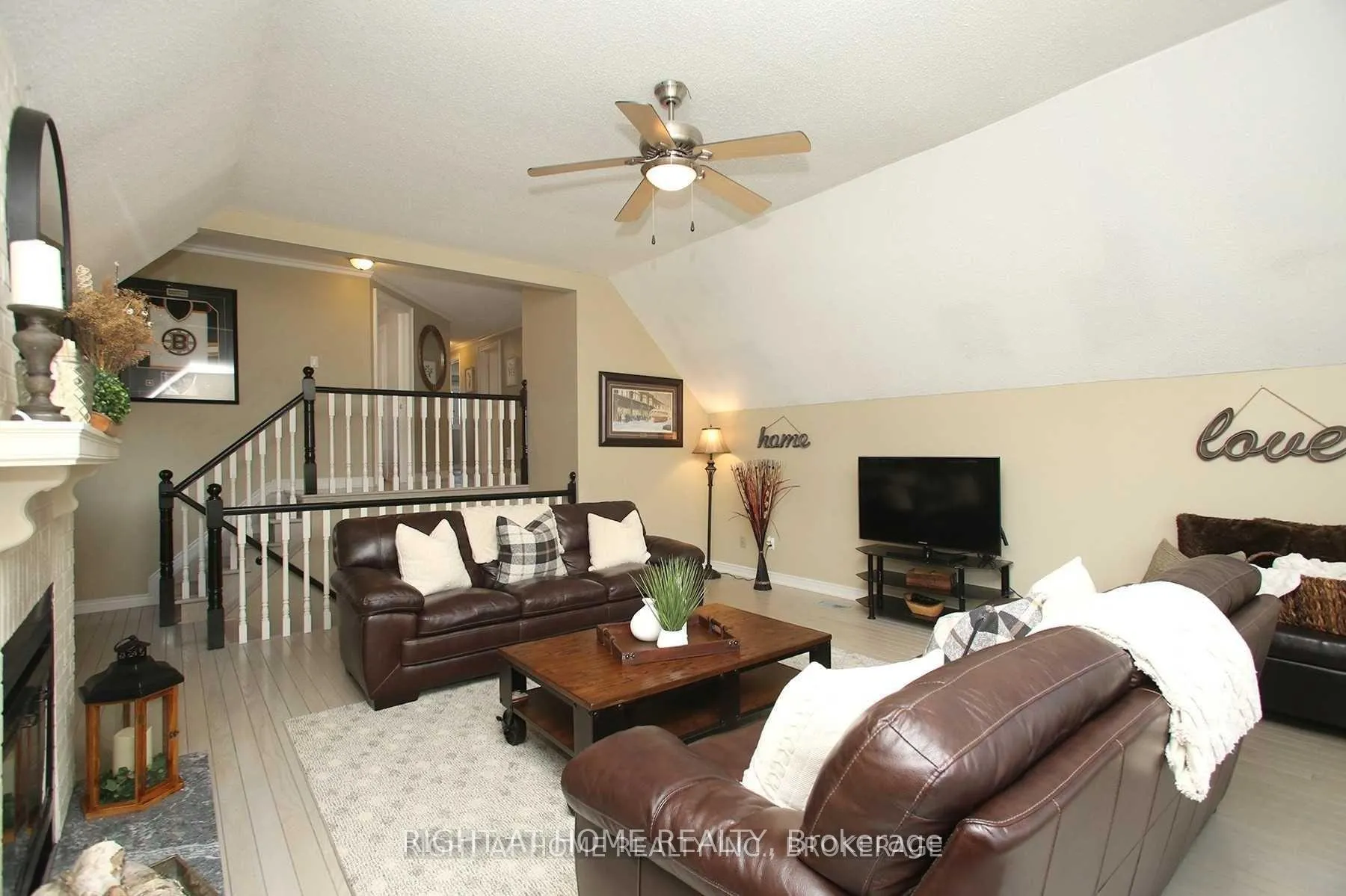 Photo 18 of 28 Mullen Drive, Ajax, Central West — HOMEH