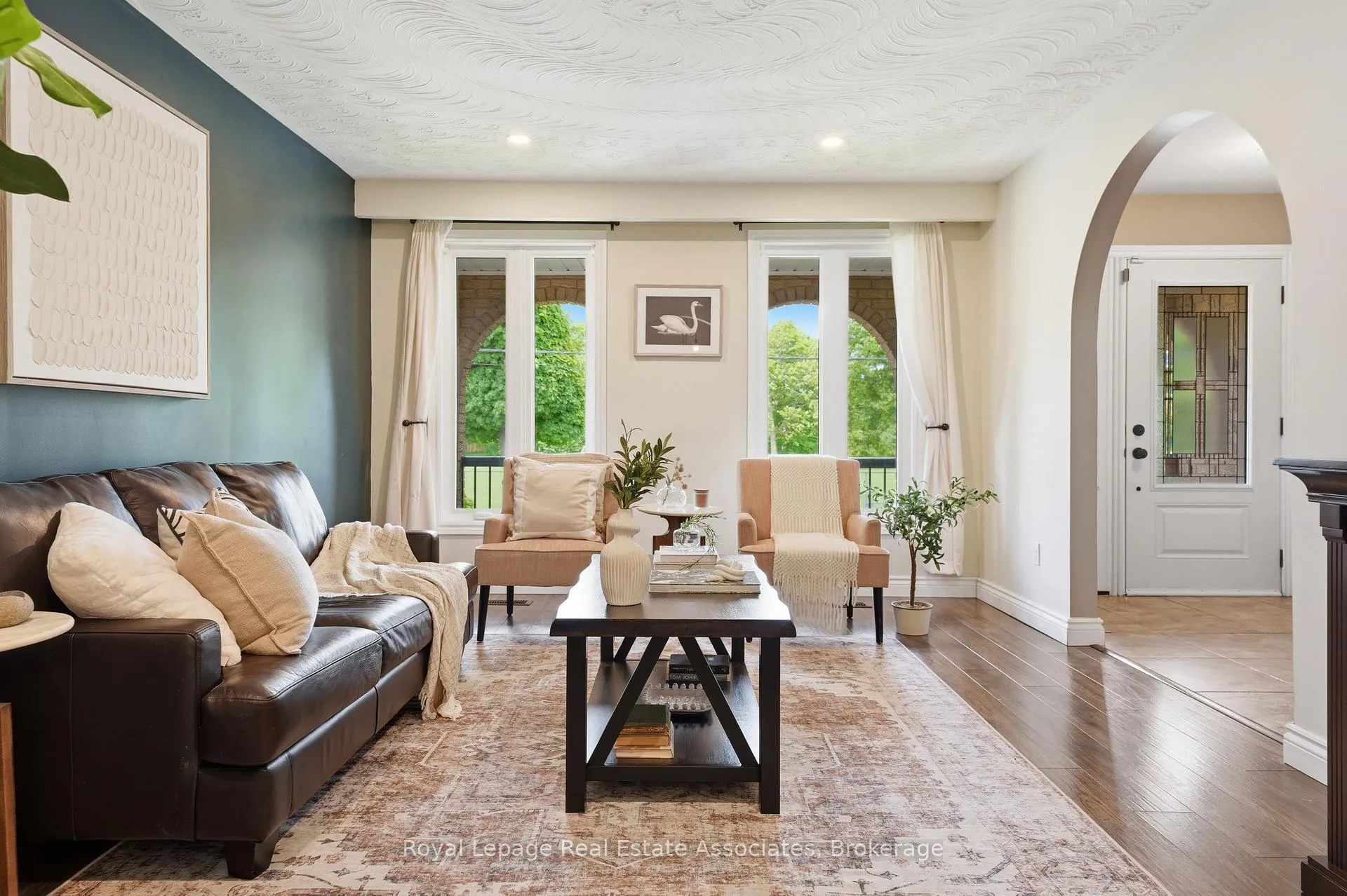Photo 7 of 477 Queen Victoria Drive, Hamilton, Quinndale — HOMEH